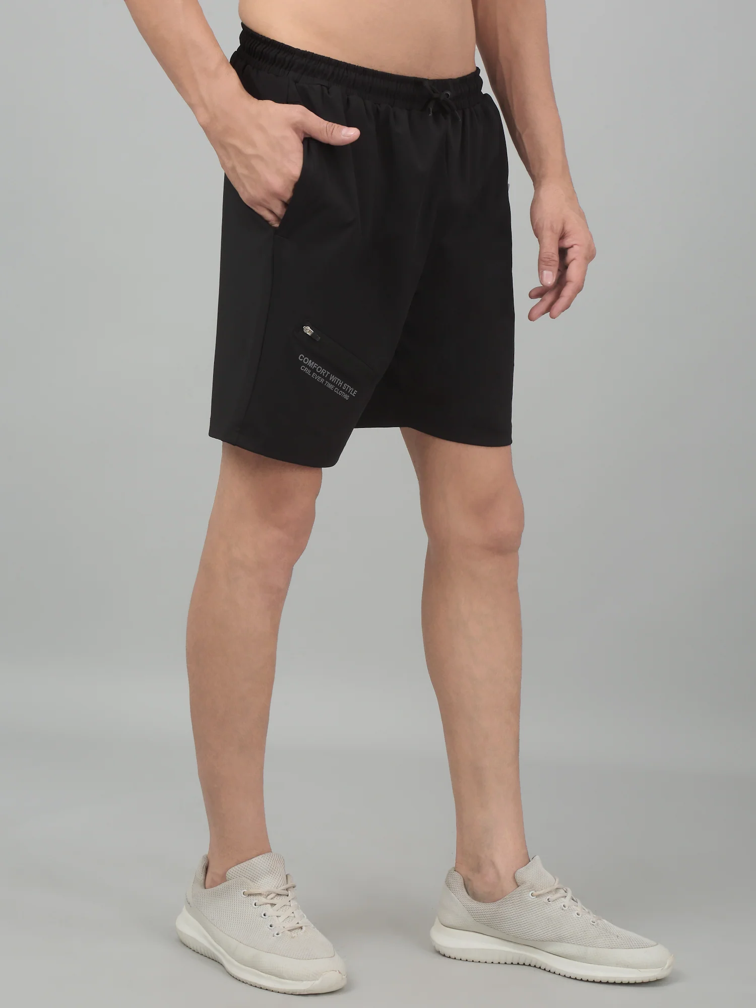 Men's Black Solid Stretchable Activewear Shorts - Image 4