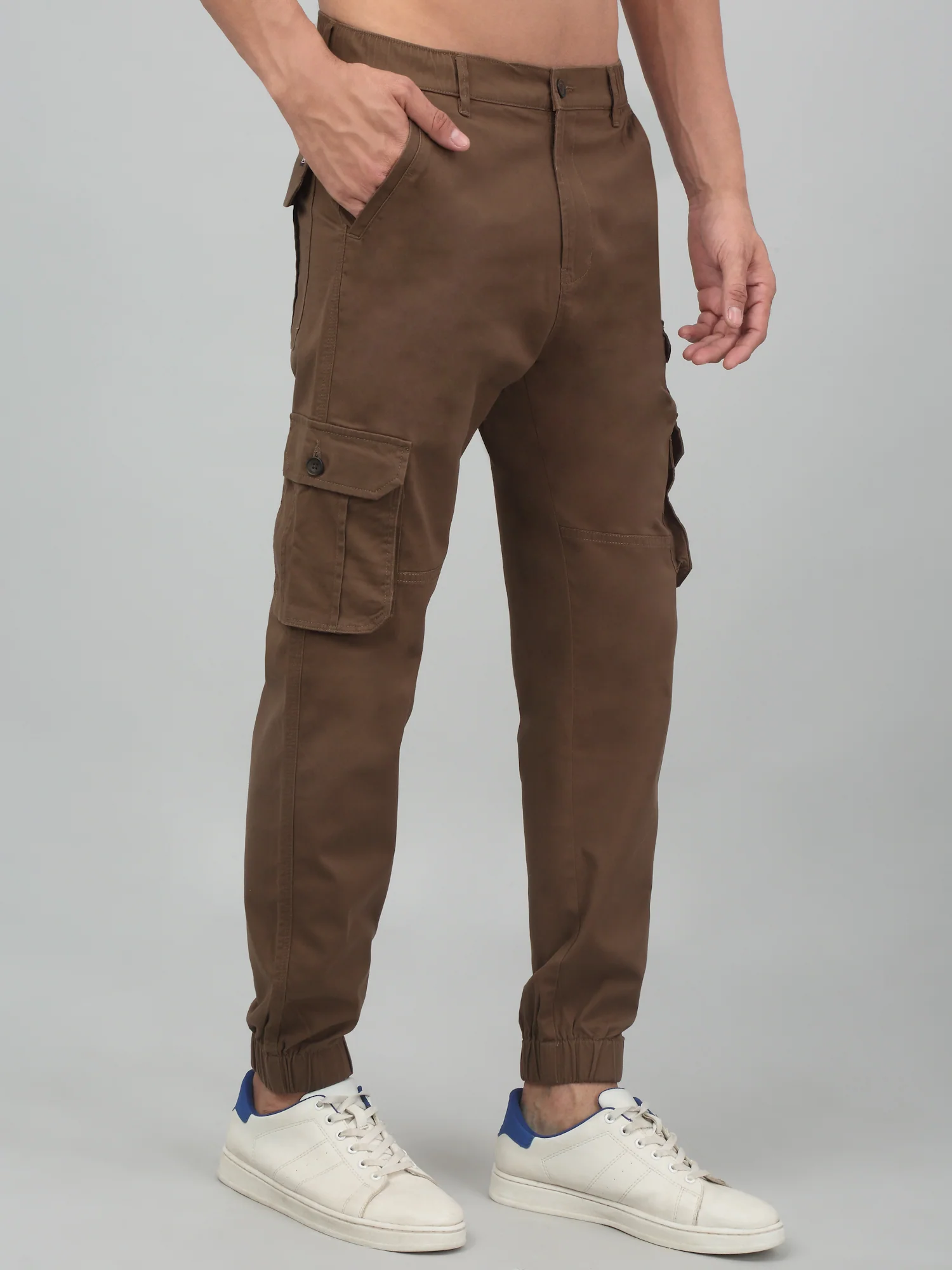 Men's Brown Solid Stretchable Cargo - Image 4