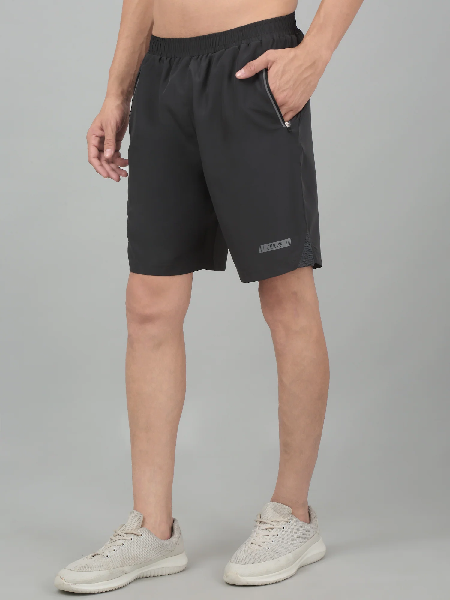 Men's Grey Solid Activewear Shorts - Image 4