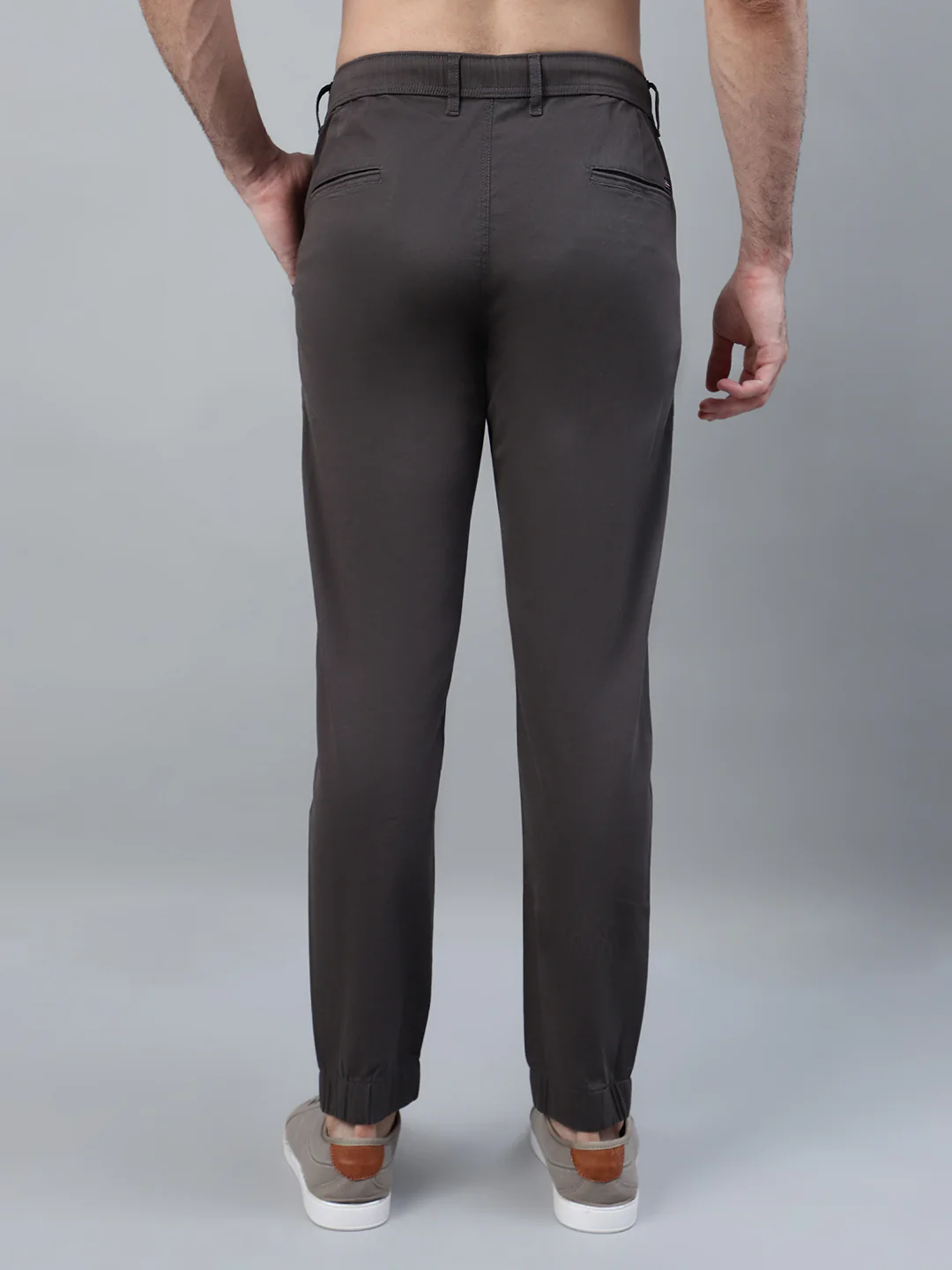 Men's Grey Solid Casual Jogger - Image 2