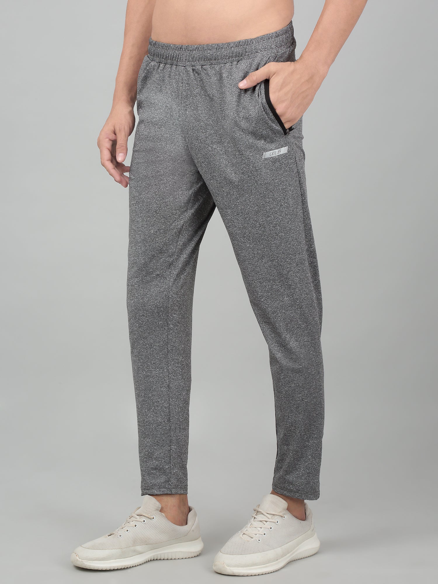 Men's Grey Solid Stretchable Active Wear Track Pant - Image 3
