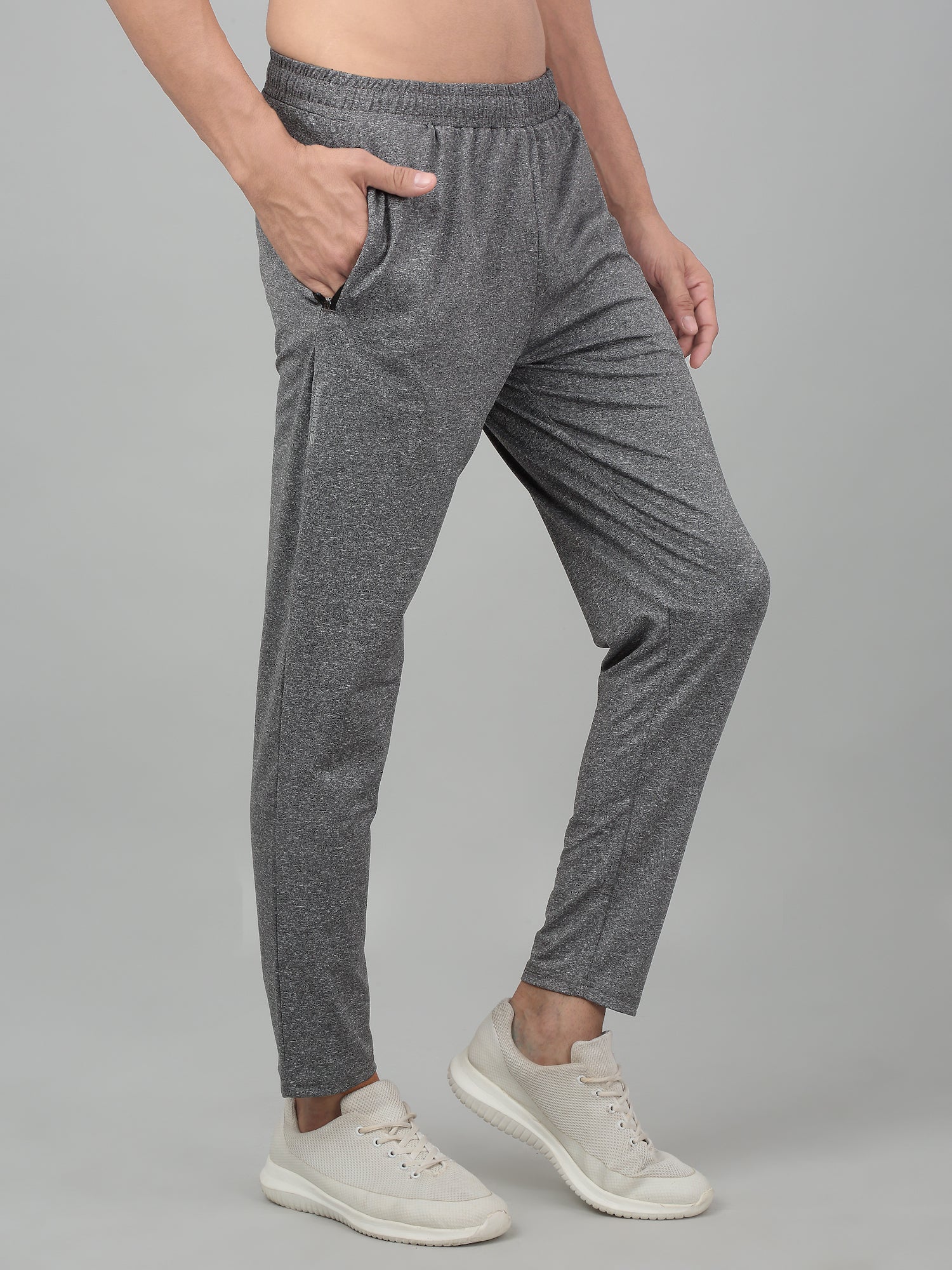 Men's Grey Solid Stretchable Active Wear Track Pant - Image 4