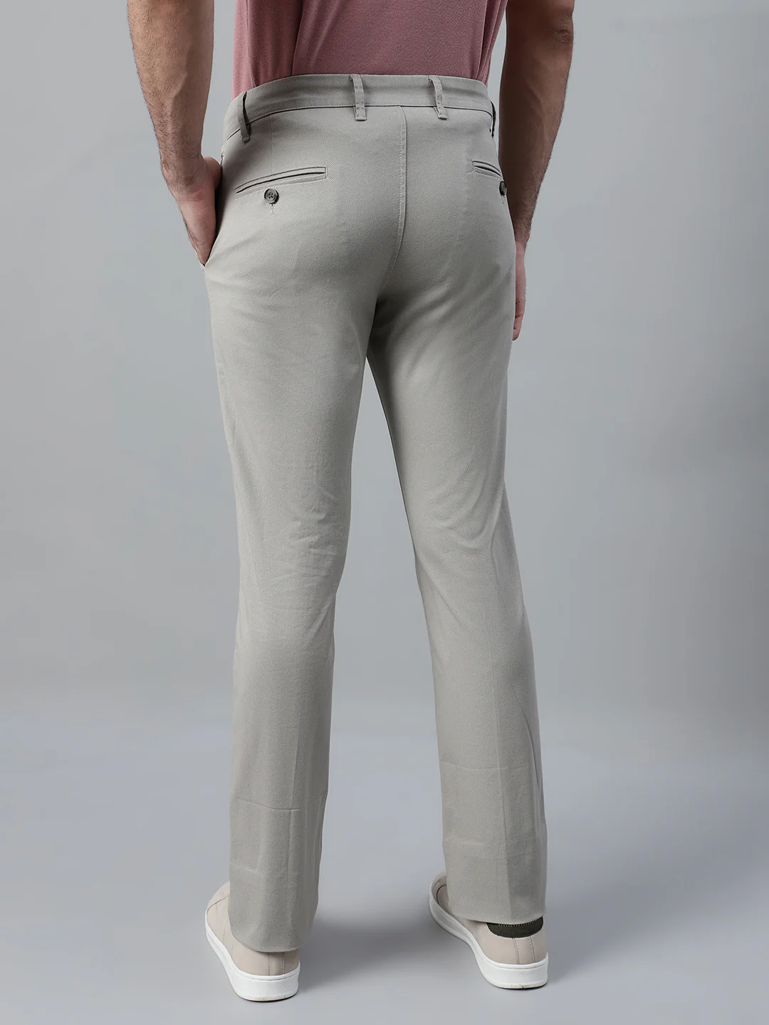 Men's Ivory Self Design Non-Pleated Stretchable Casual Trouser - Image 2