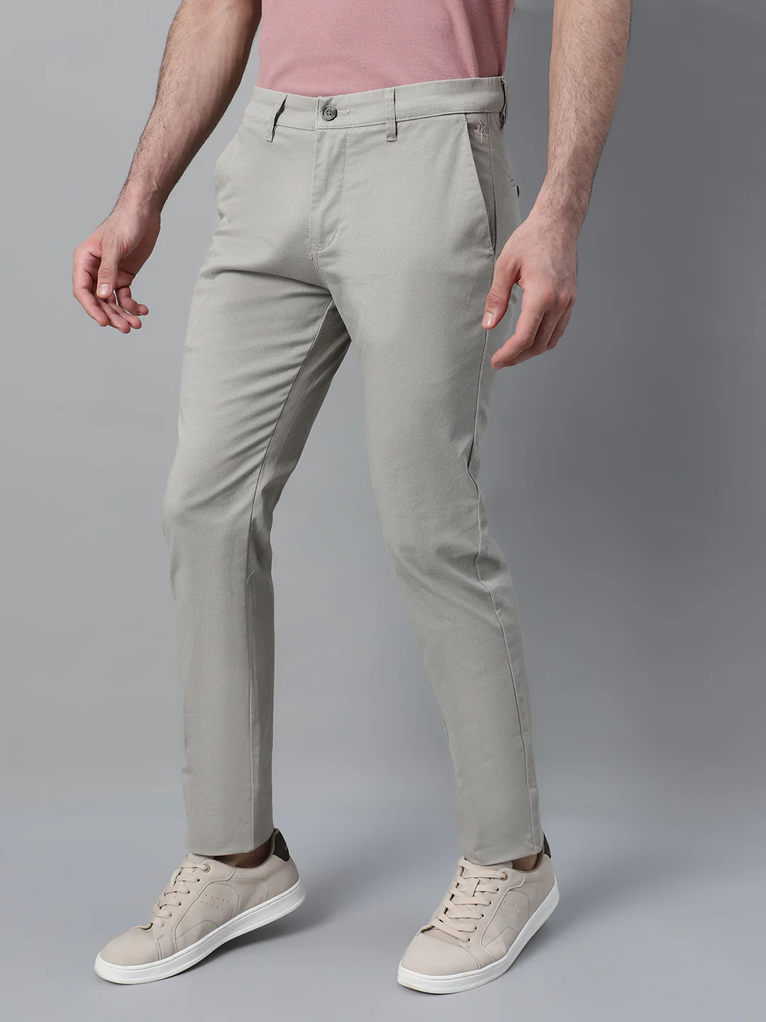 Men's Ivory Self Design Non-Pleated Stretchable Casual Trouser - Image 3
