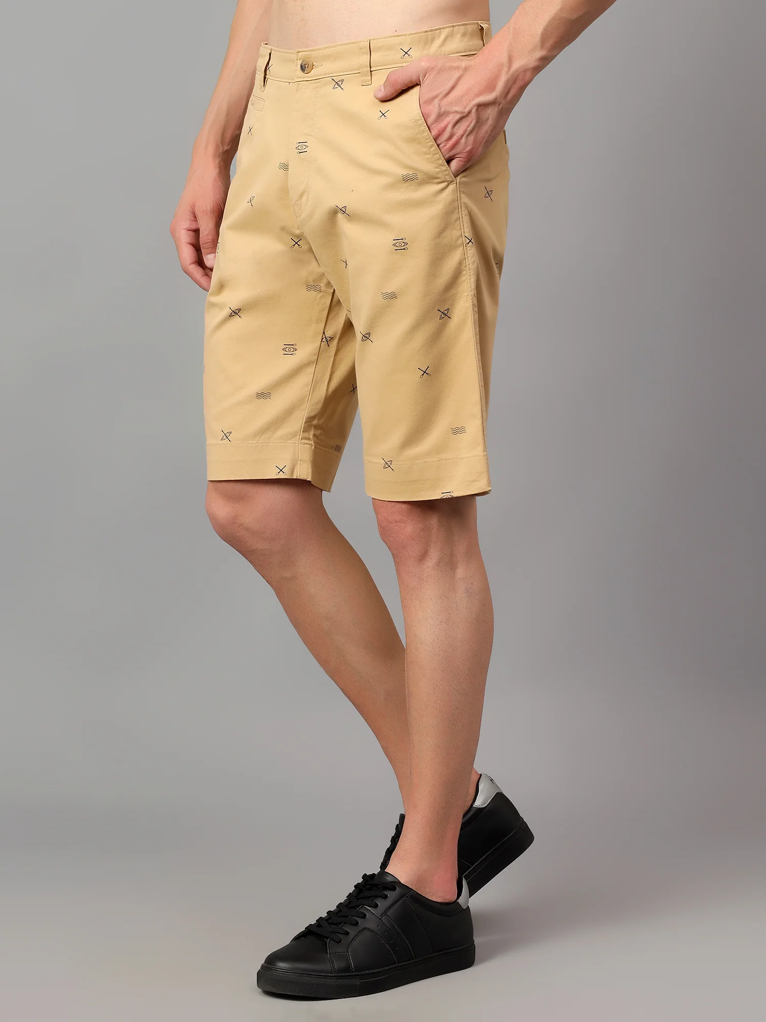 Men's Khaki Printed Above Knee Bermuda - Image 4