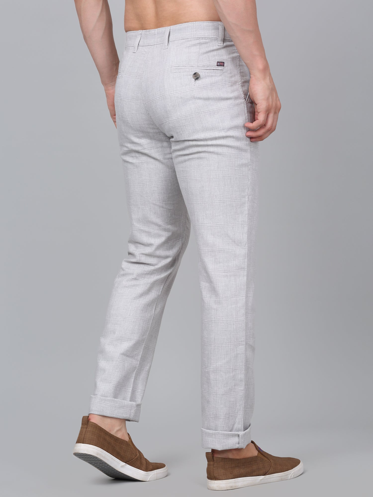 Men's Light Grey Checkered Non-Pleated Casual Trouser - Image 2