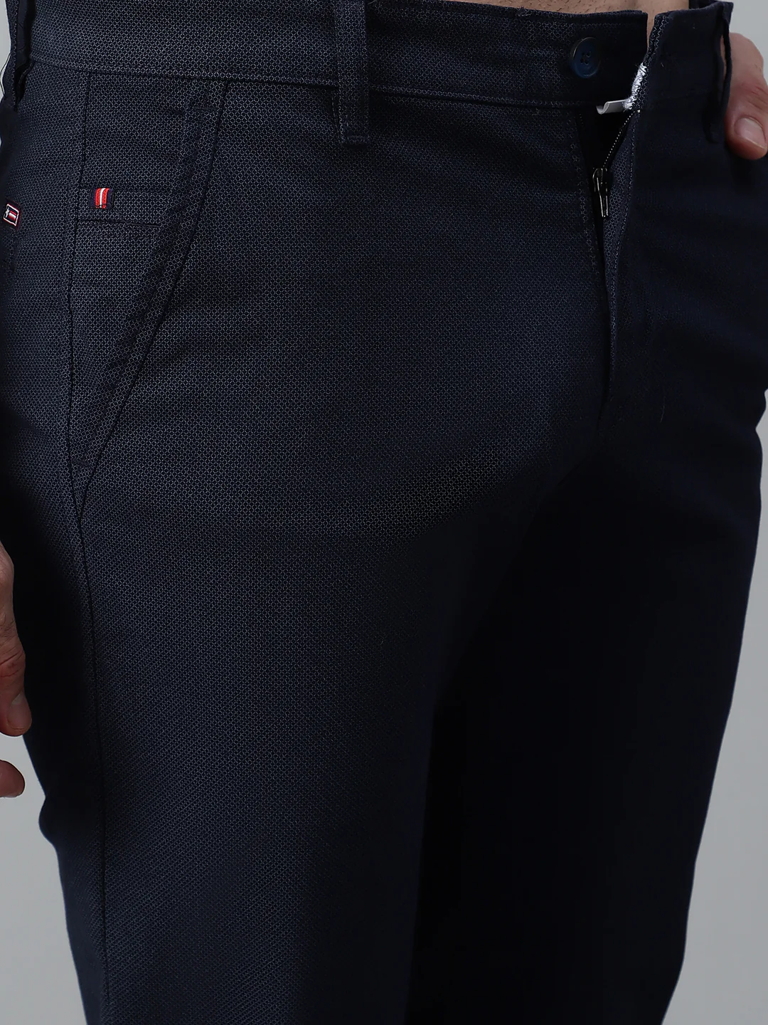 Men's Navy Blue Self Design Non-Pleated Casual Trouser - Image 5