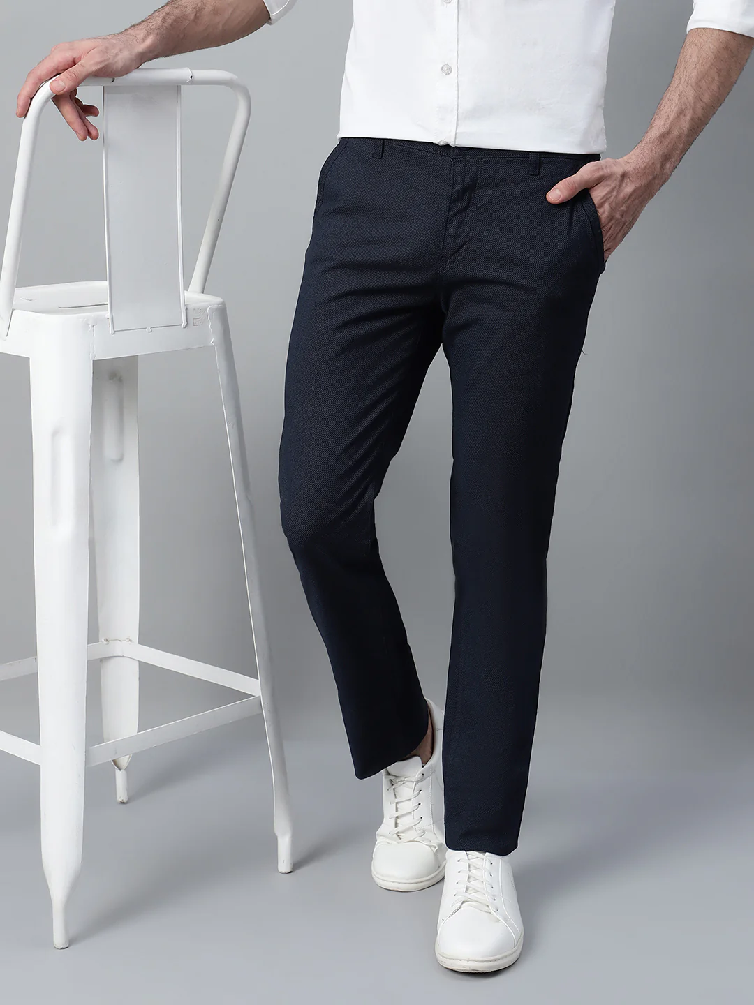 Men's Navy Blue Self Design Non-Pleated Casual Trouser - Image 6