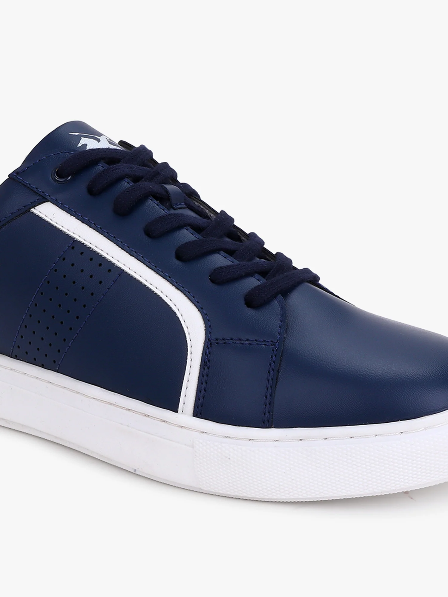 Casual Sneaker Shoes for Men | Lightweight & Comfortable with Cushioned Insole Polyurethane (PU) Upper Thermoplastic Polyurethane Sole Lace Up Closure - Image 2