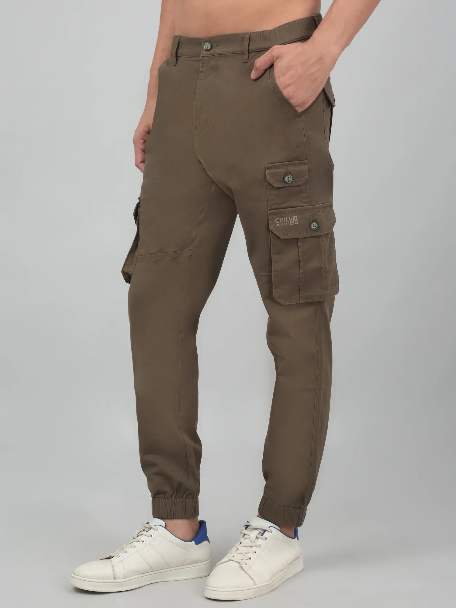 Men's Olive Green Solid Stretchable Cargo - Image 3