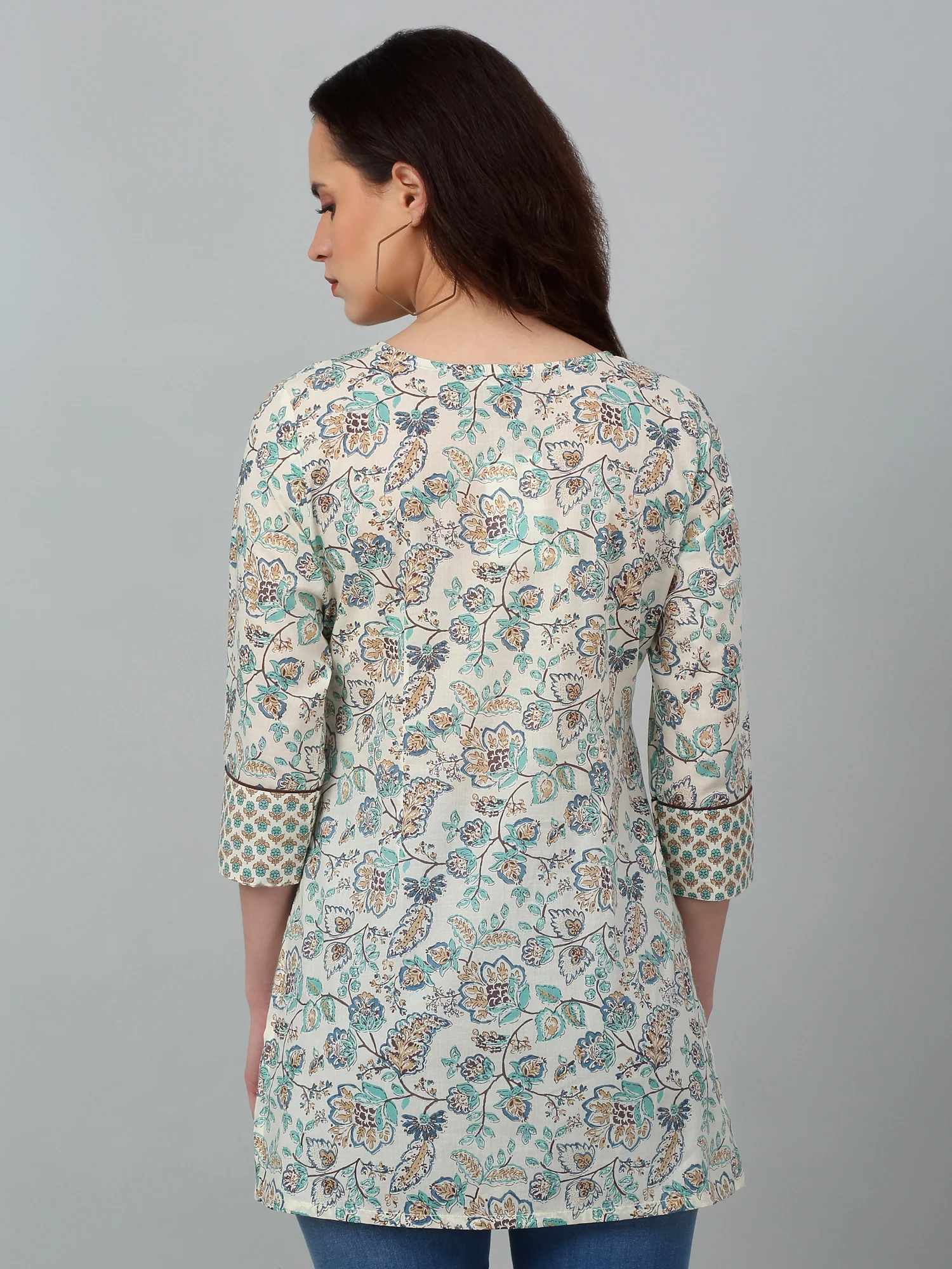 Women's  Round Neck With Tie Pp Multi Color All over Printed Short Length Kurti - Image 2