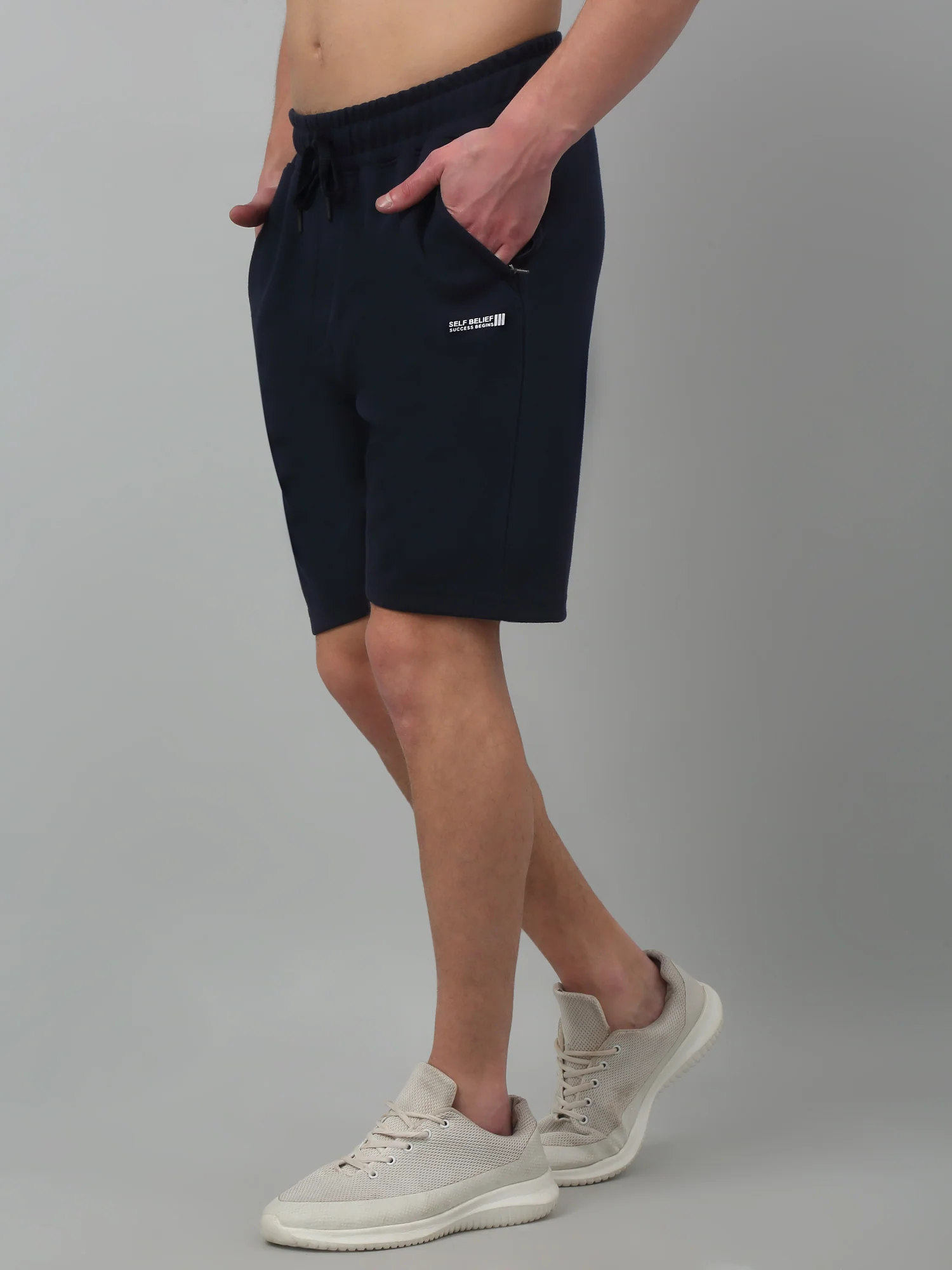 Navy Blue Solid Above Knee Bermuda For Men - Image 4