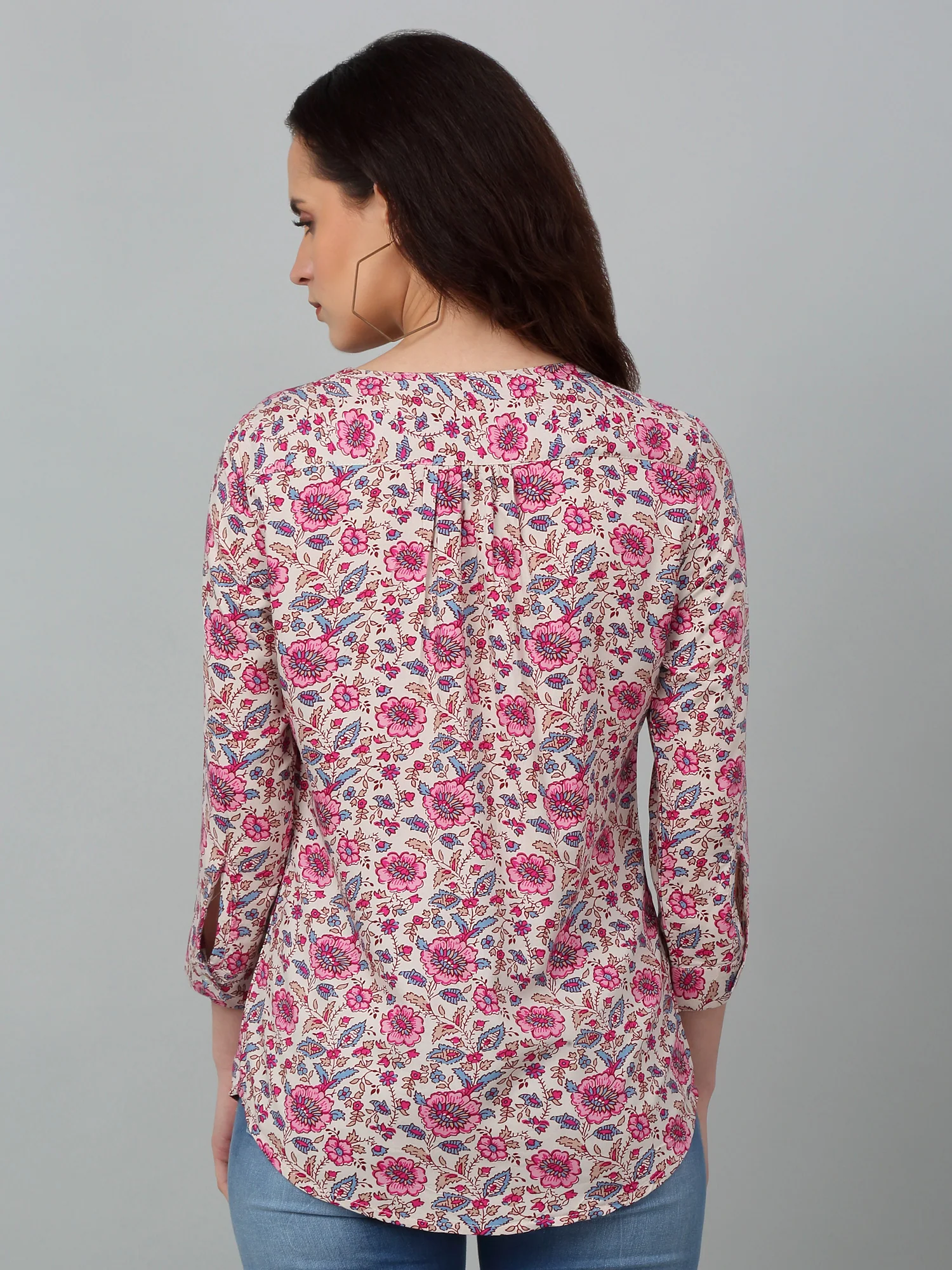 Women's Casual  Pink Floral Print V neck Top - Image 2