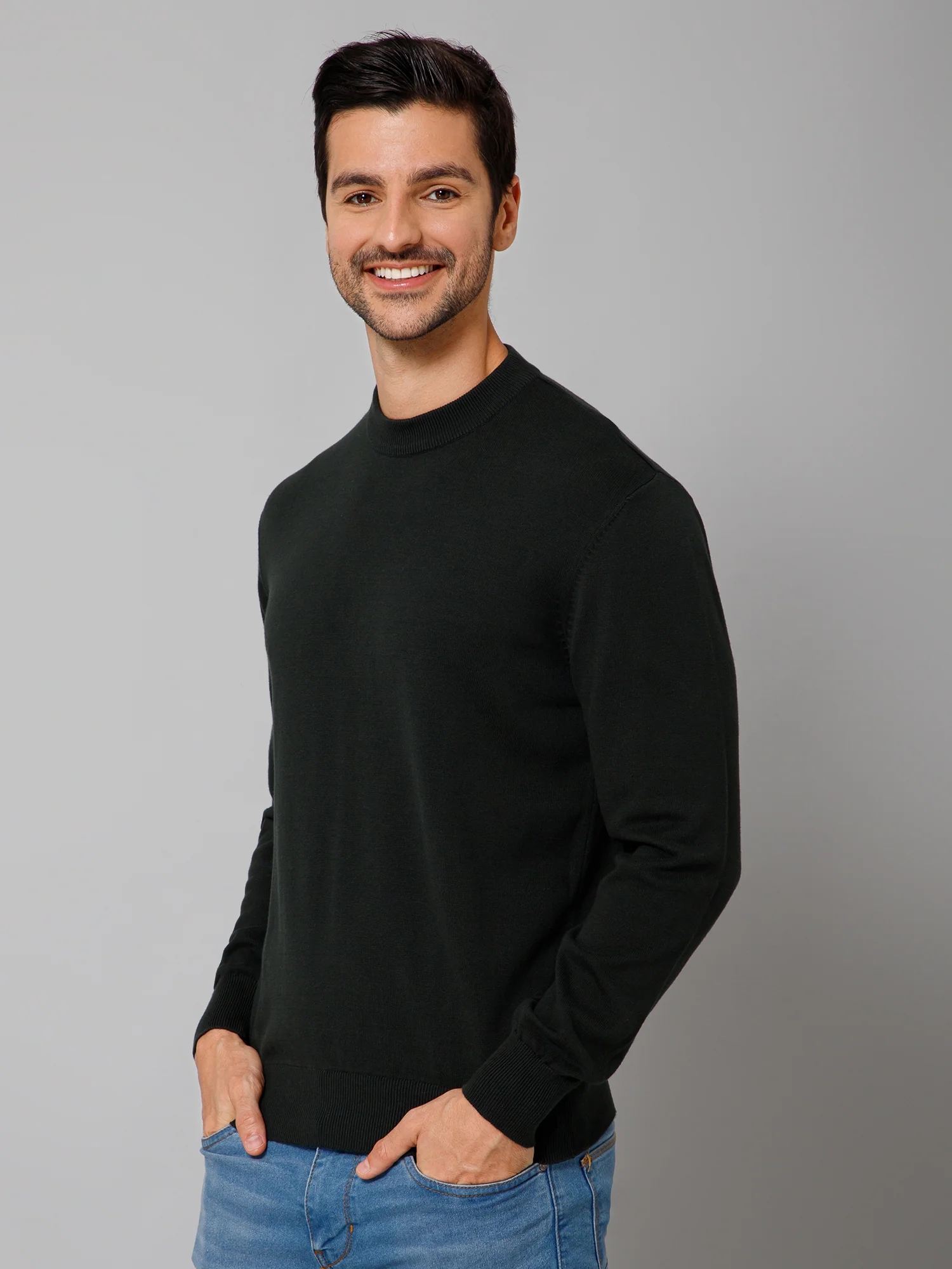 Solid Bottle Green Full Sleeves Round Neck Regular Fit Casual Sweater for Men - Image 2