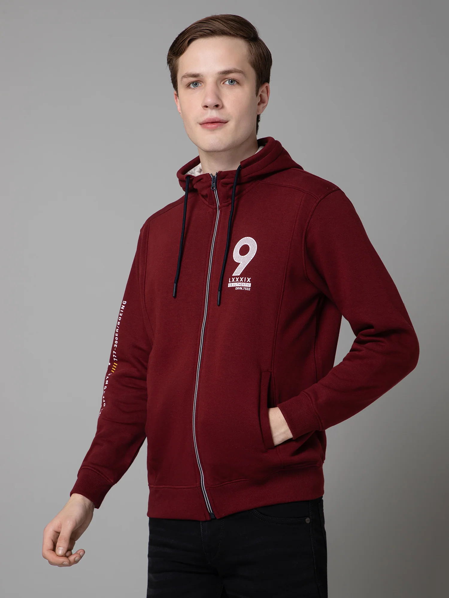 Solid Maroon Full Sleeves Hooded Neck Regular Fit Casual Sweatshirt for Men - Image 2