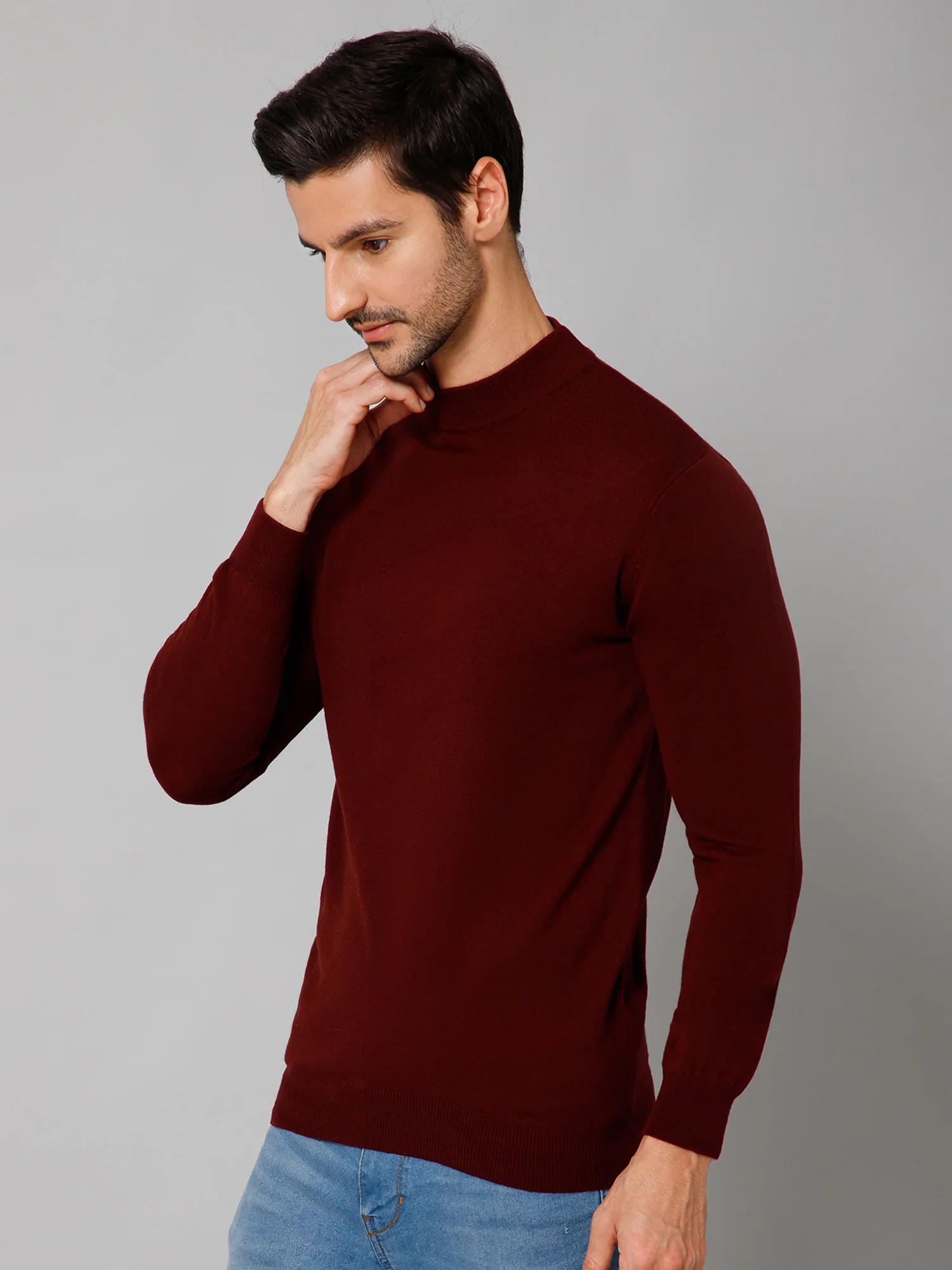 Solid Maroon Full Sleeves Round Neck Regular Fit Casual Sweater for Men - Image 2