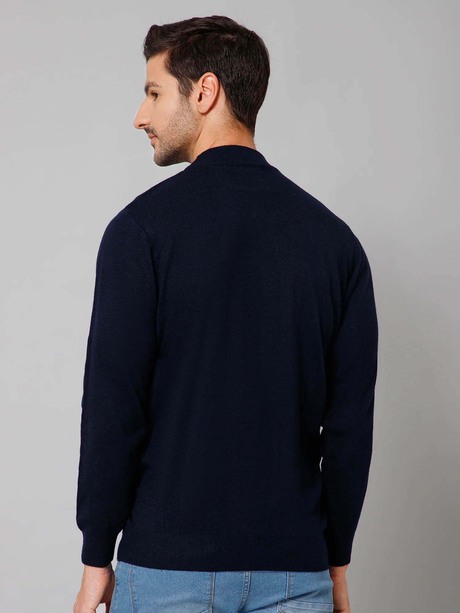 Solid Navy Blue Full Sleeves Round Neck Regular Fit Casual Sweater for Men - Image 4