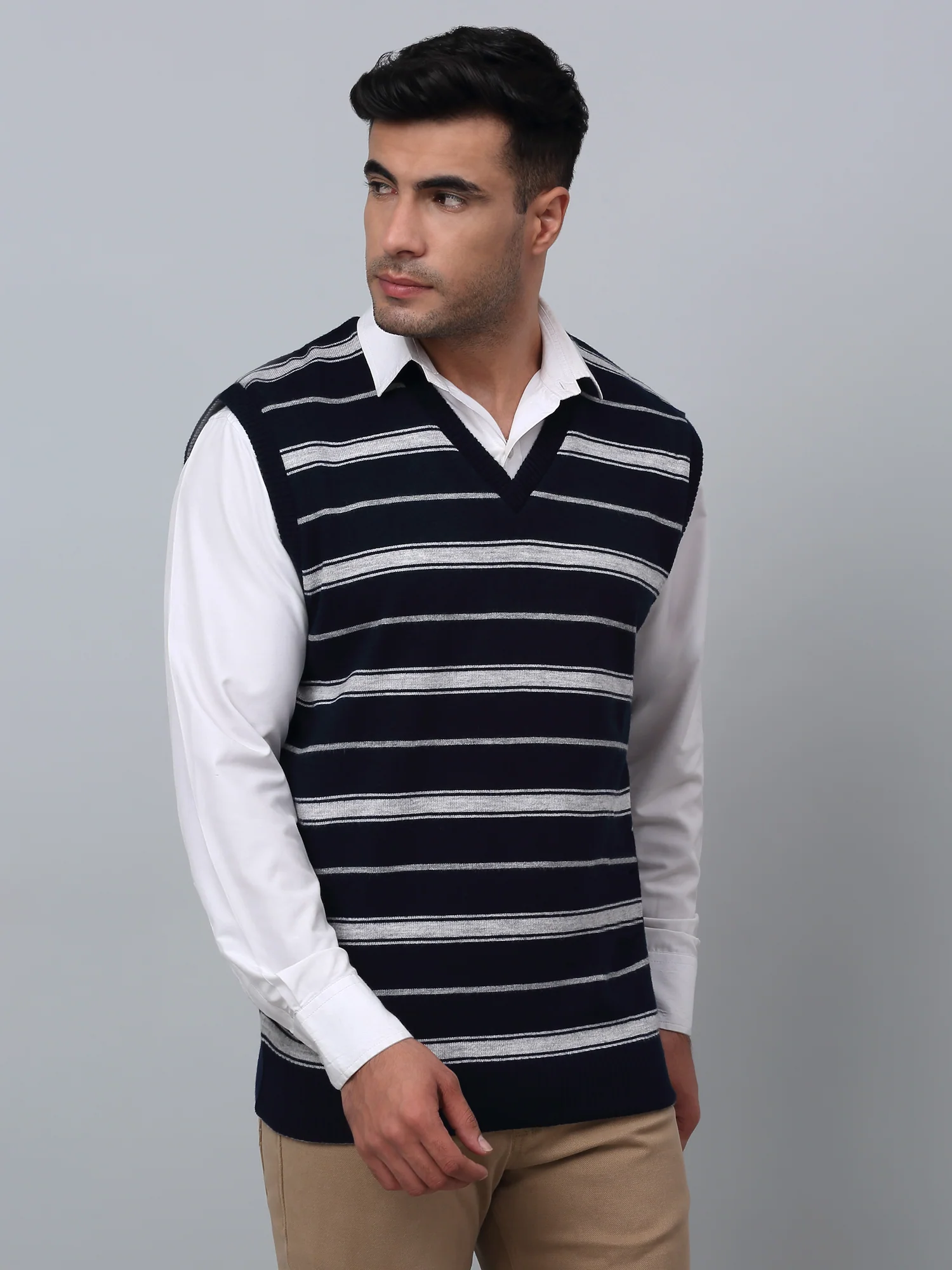 Solid Navy Blue Sleeveless V Neck Reversible Regular Fit Casual Sweater for Men - Image 2