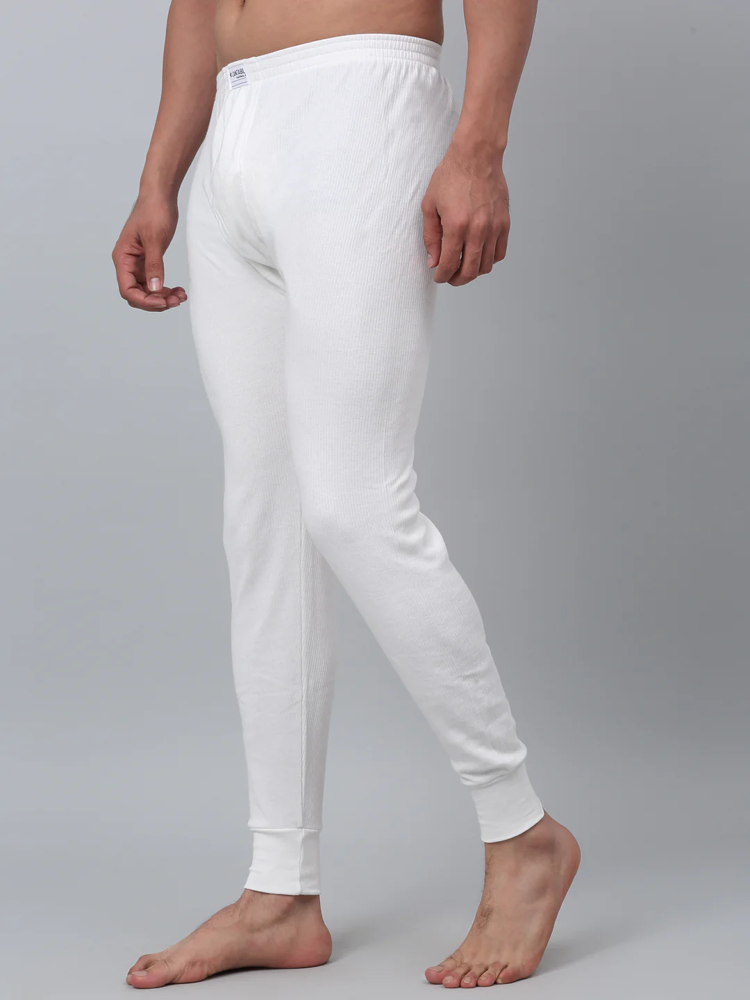 Solid Non Pleated Regular Fit Mid Rise Off White Thermal Bottom For Men - Image 3
