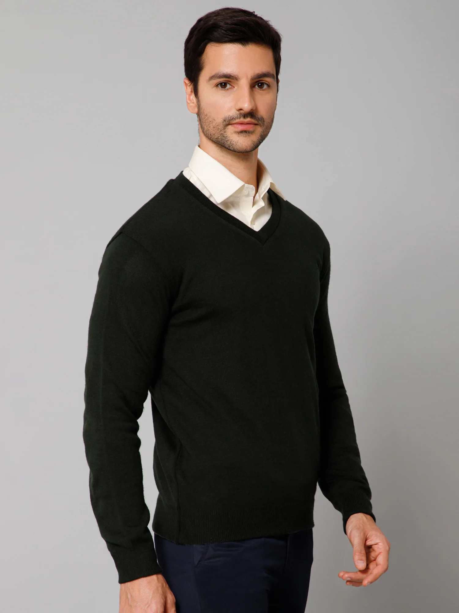 Solid Olive Full Sleeves V Neck Reversible Regular Fit Casual Sweater for Men - Image 3
