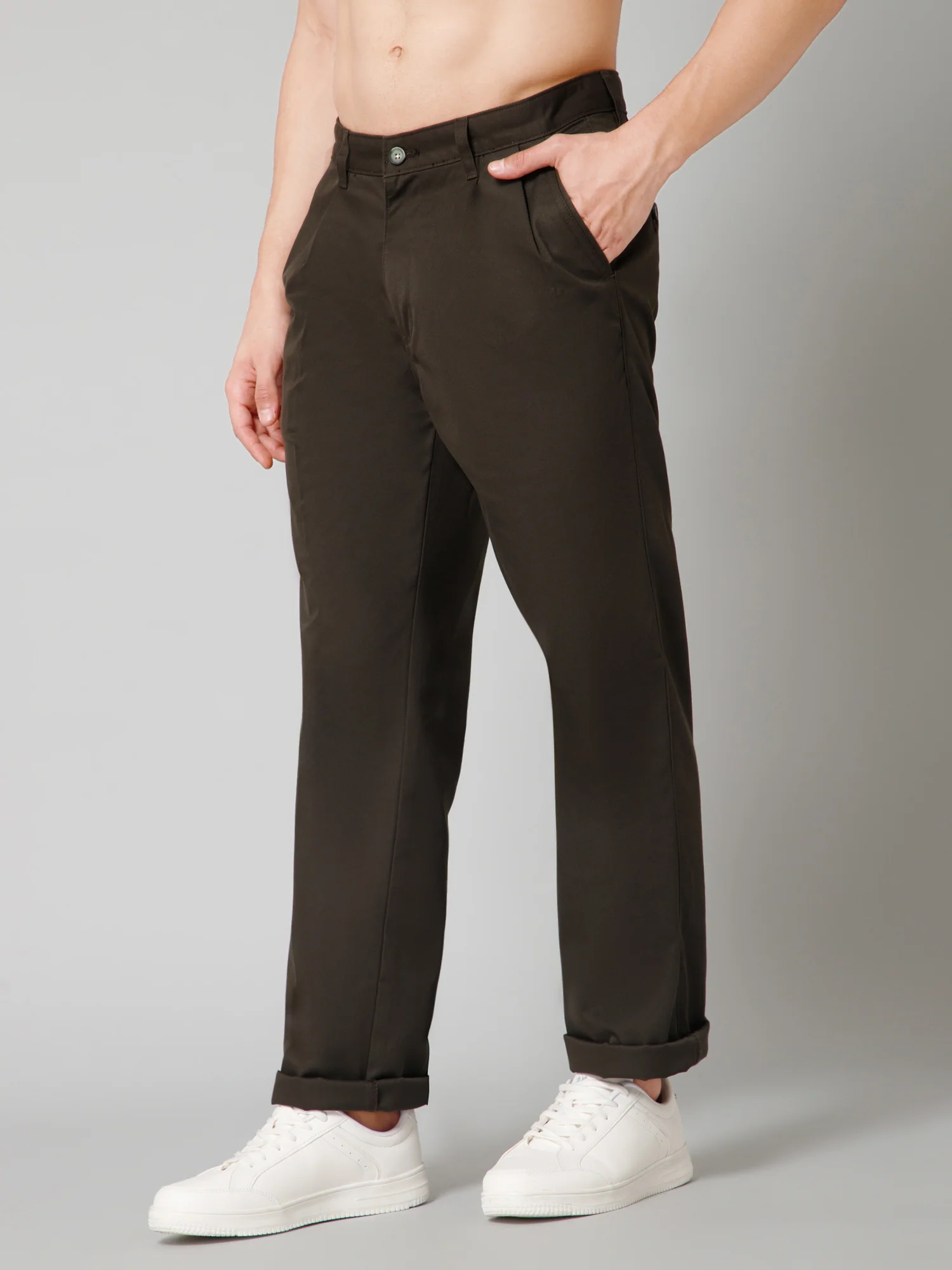 Men's Casual Pleated front Olive Green  Trousers - Image 2