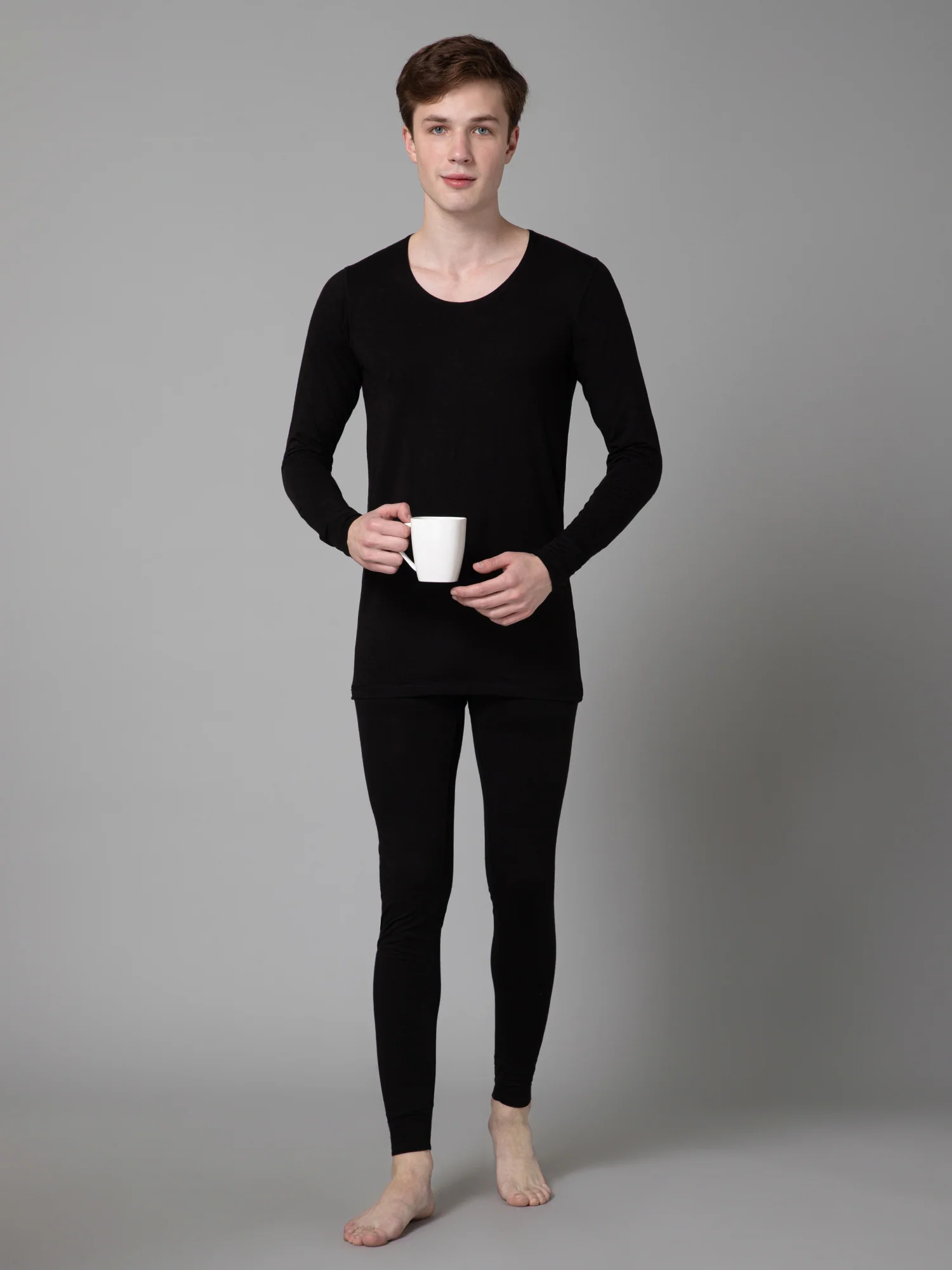 Solid Round Neck Full Sleeves Black Thermal Top For Men - Image 5