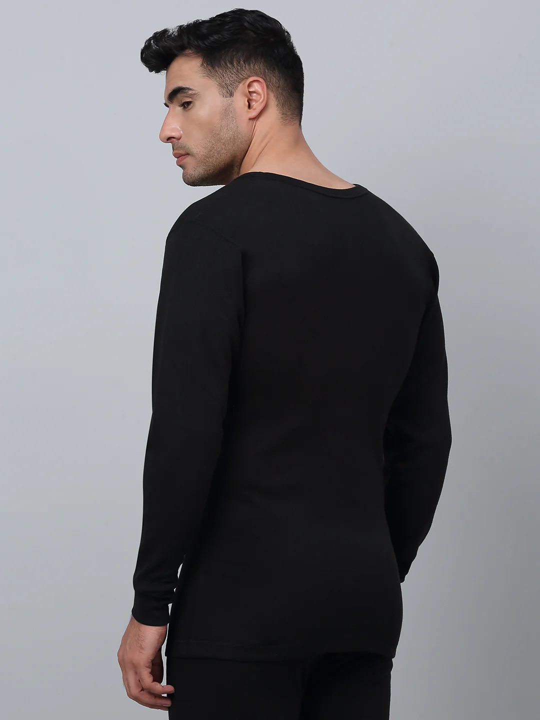Solid Round Neck Full Sleeves Black Thermal Top For Men - Image 5