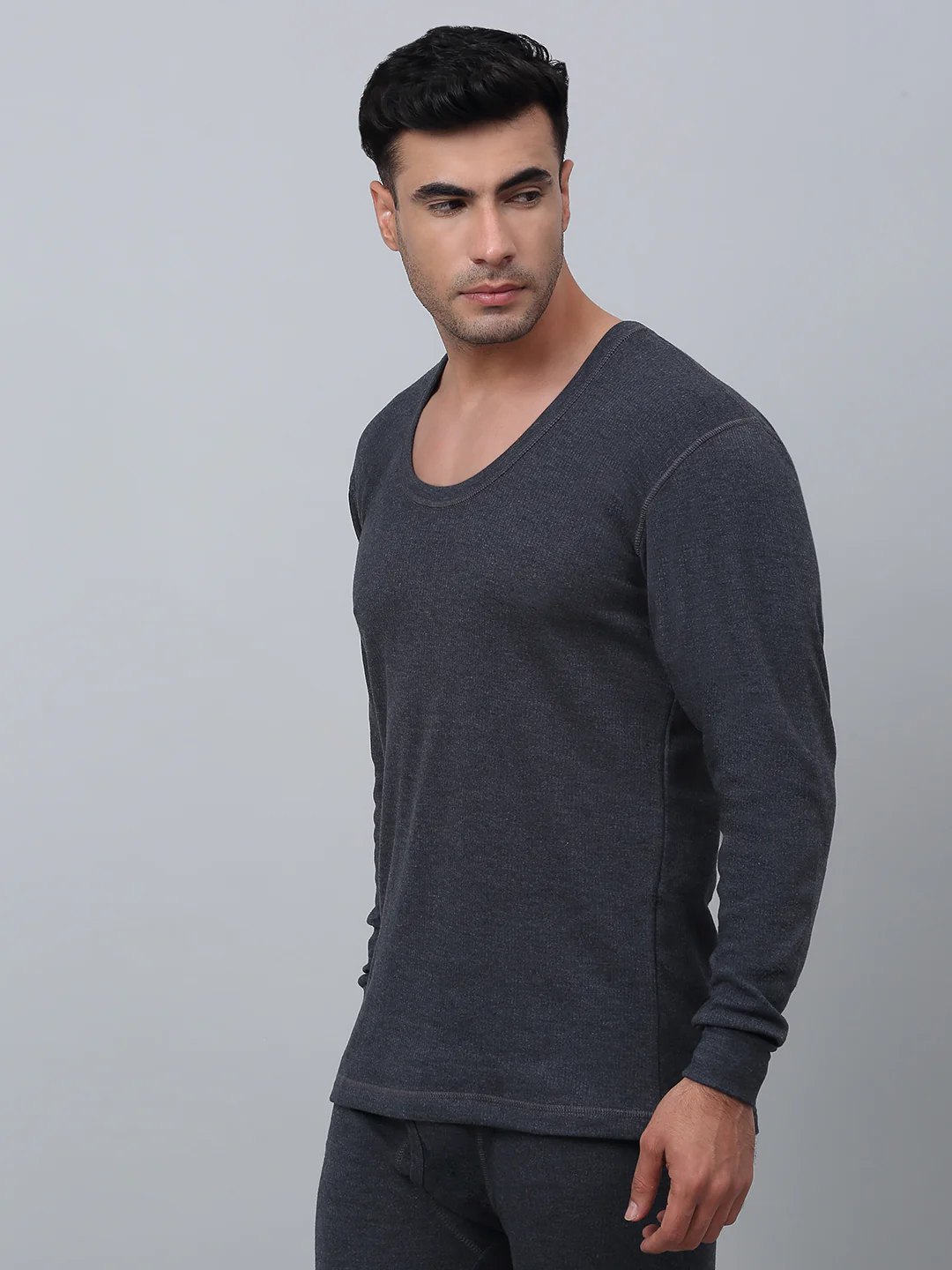 Solid Round Neck Full Sleeves Grey Thermal Top For Men - Image 2