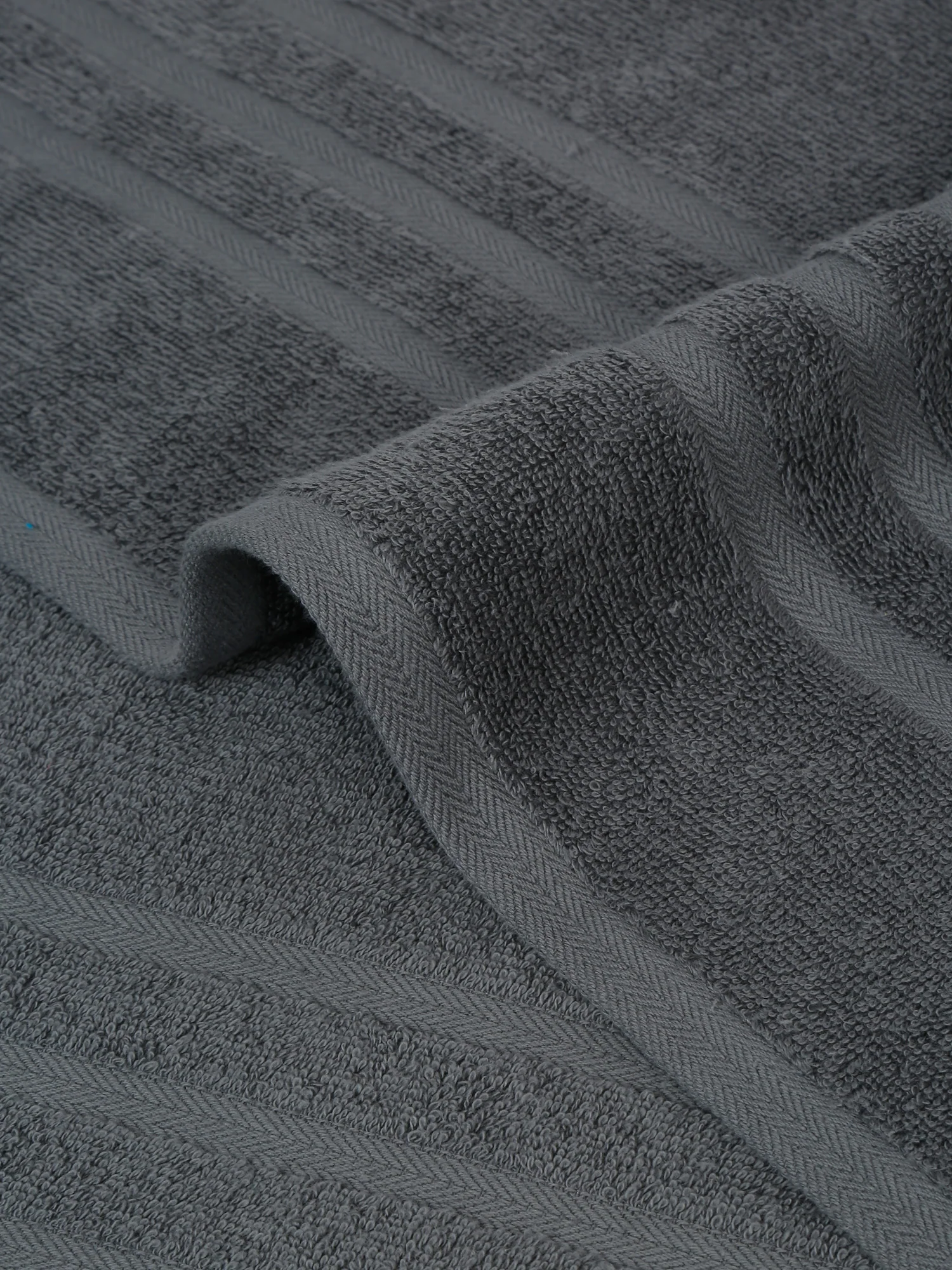 Unisex Grey Basic Terry Bath Towel - Image 4