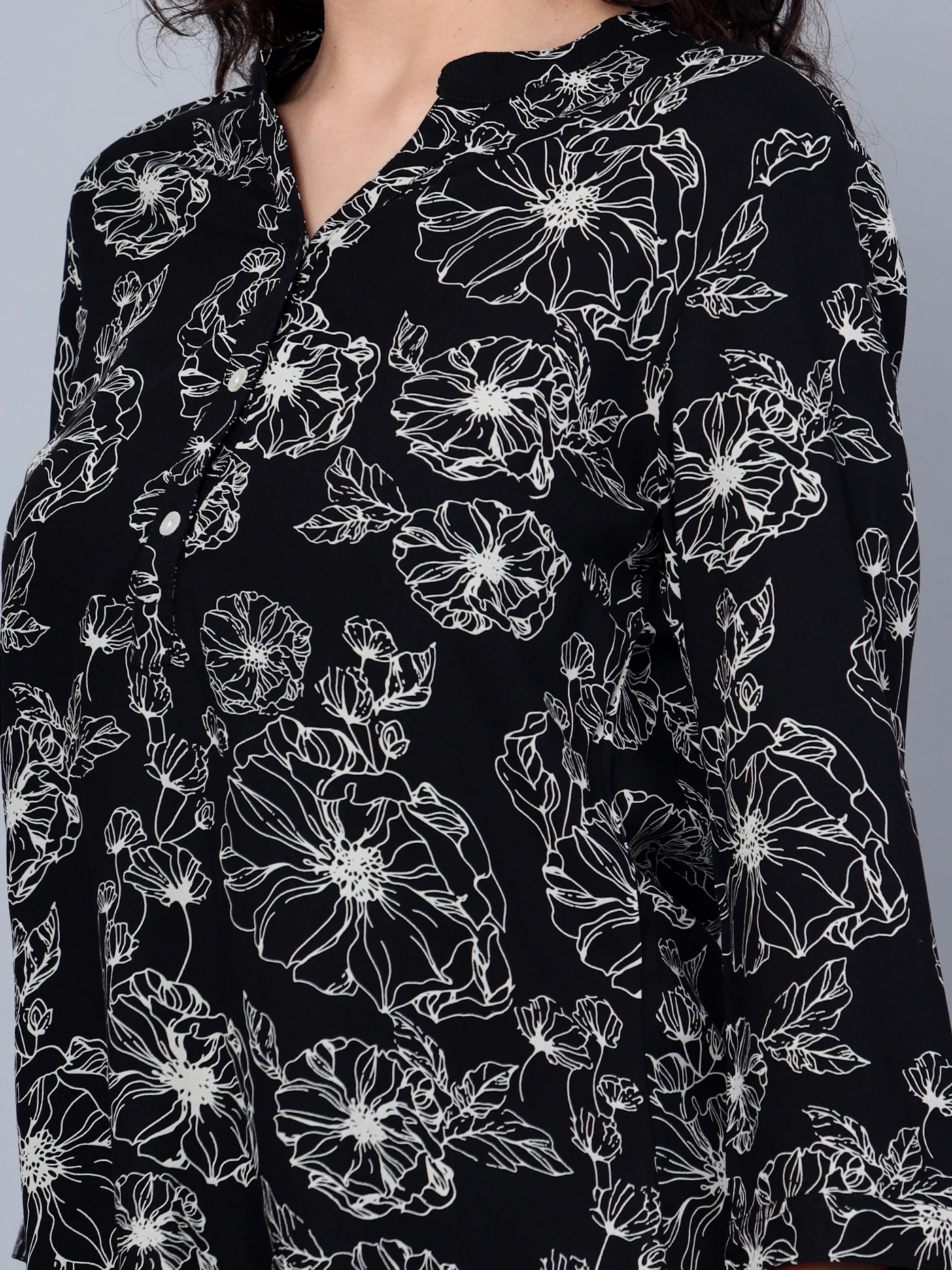 Women's Casual  Black Floral Print Mandarin Collar Tunic - Image 5