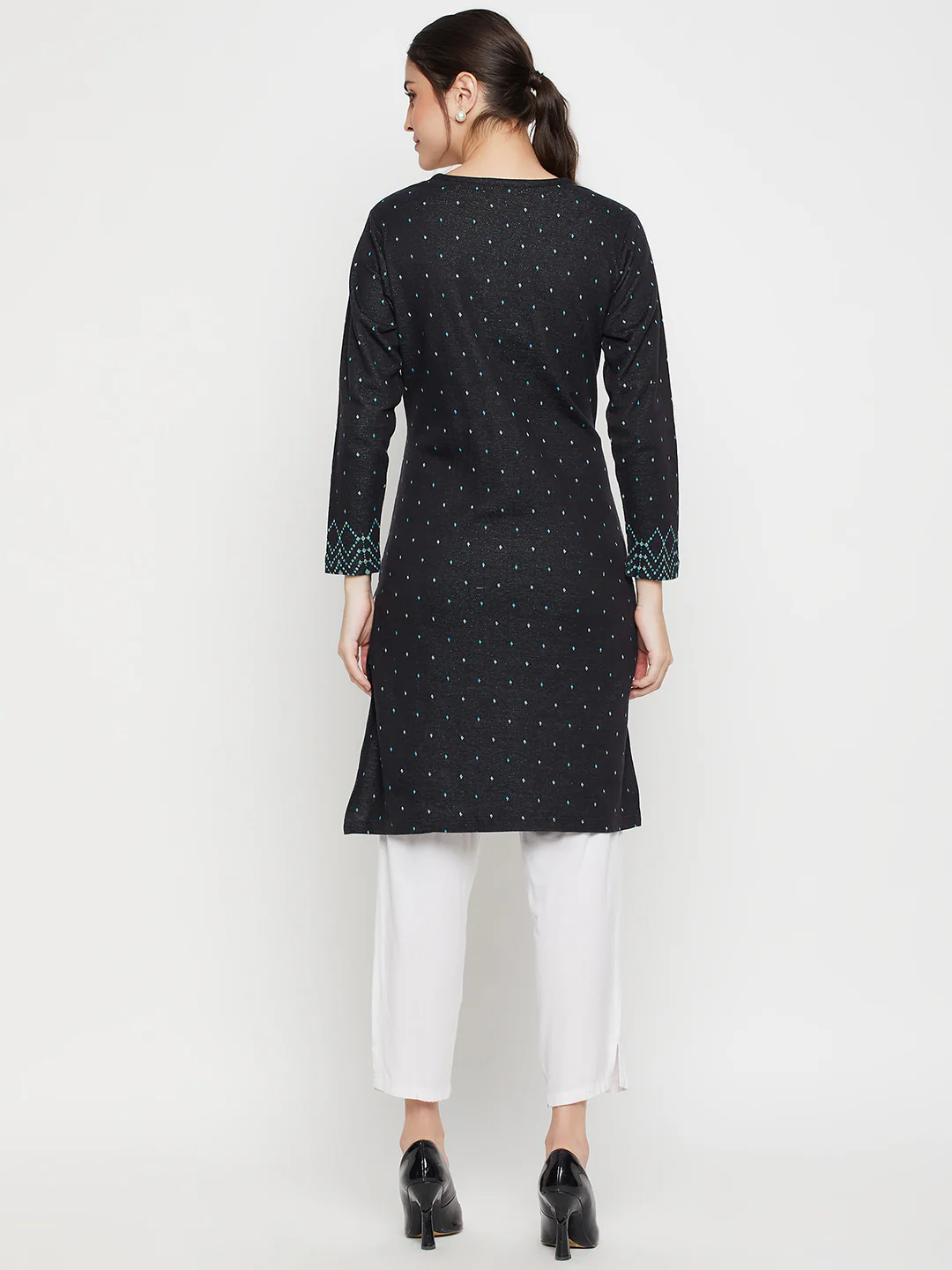 Women's Casual Round neck Black All over Jacquard Knee Length Knit Kurti - Image 5