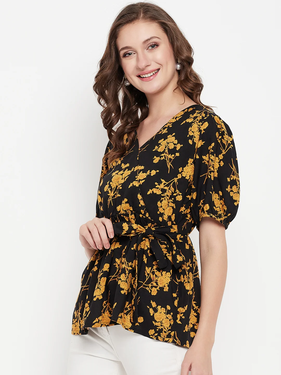 Women's Casual  Black Floral Print V neck Top - Image 3