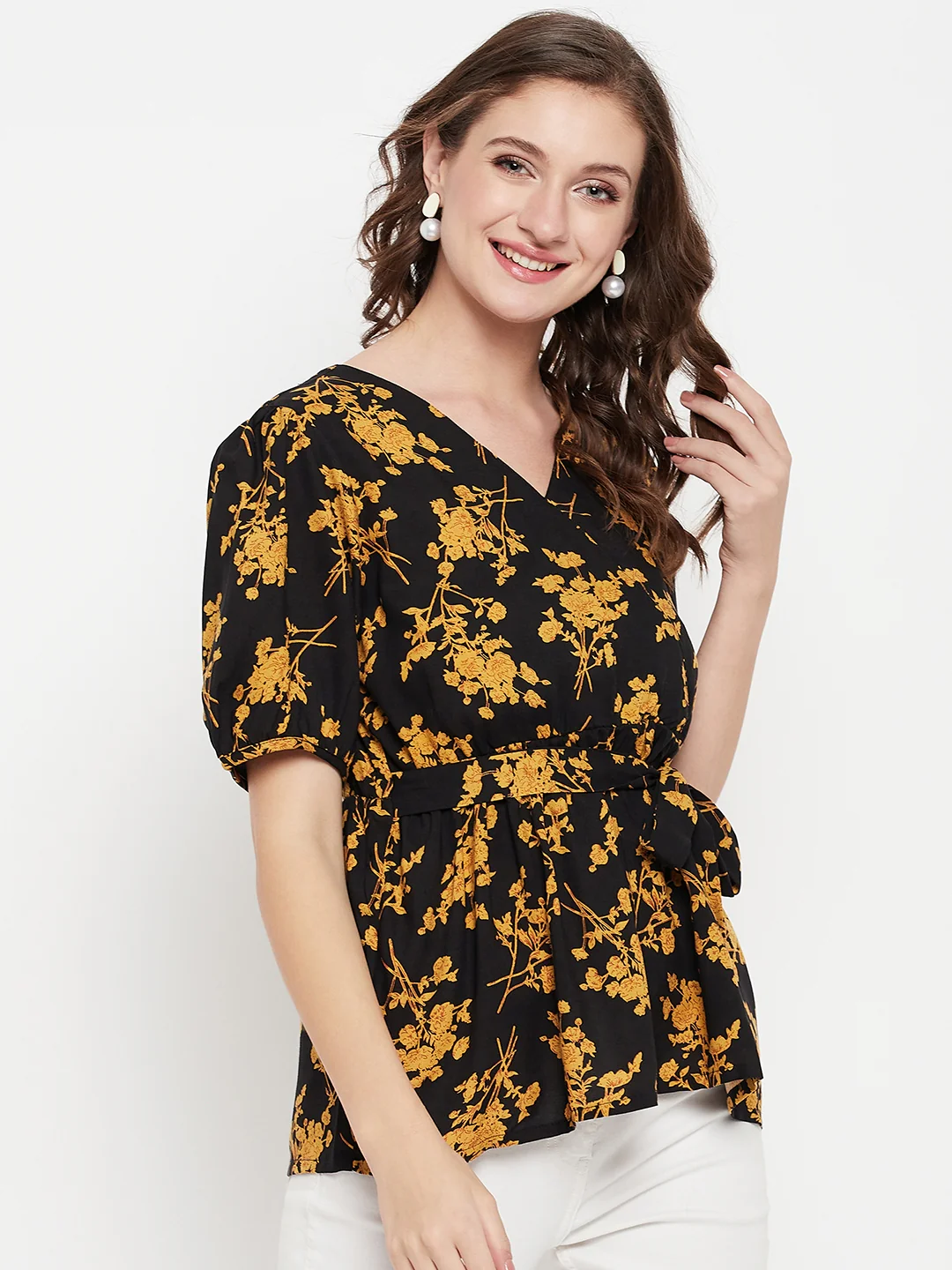 Women's Casual  Black Floral Print V neck Top - Image 4
