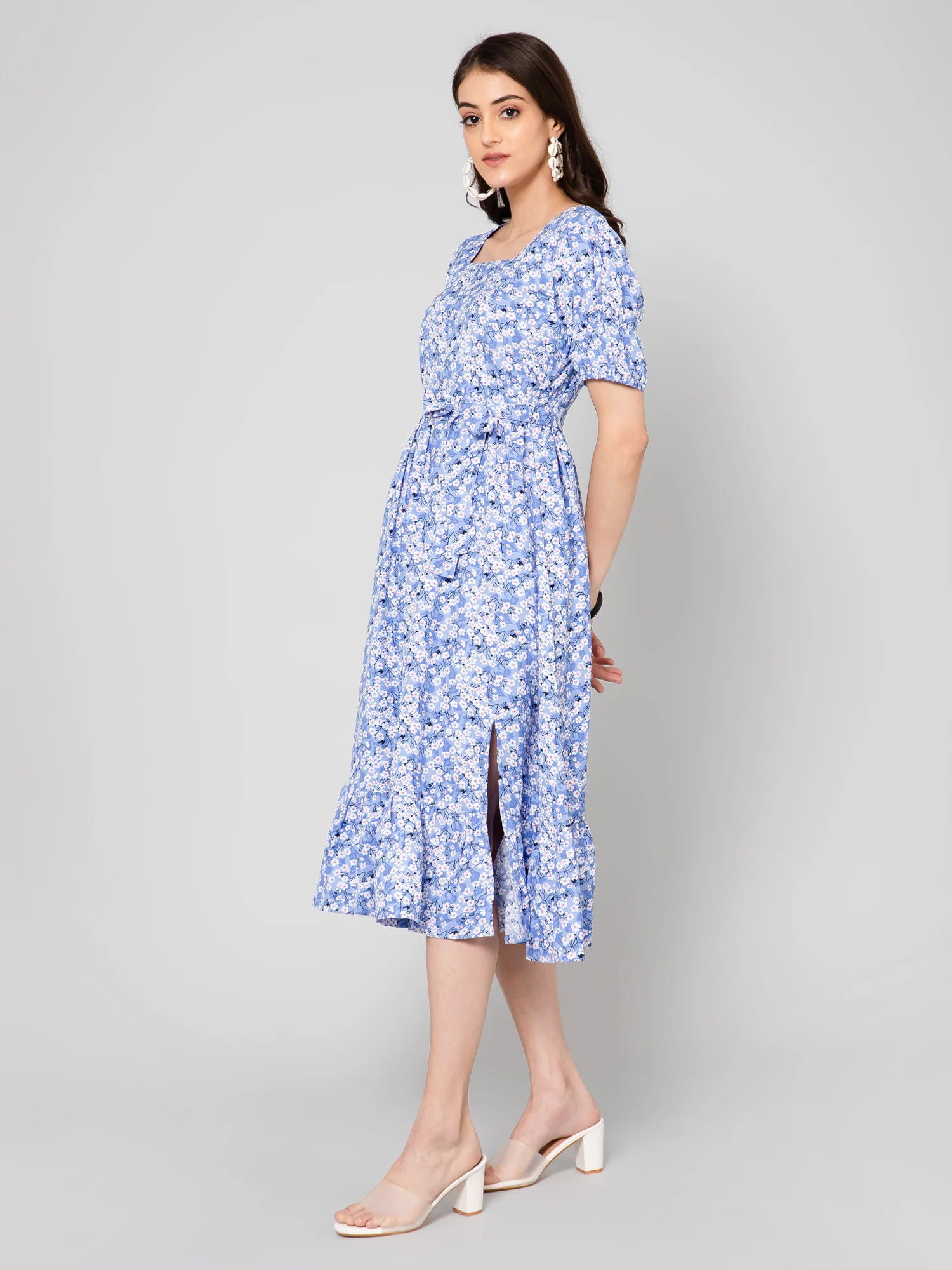 Women's Casual Square neck Blue Ditsy Floral Print Fit & Flared Dress - Image 3