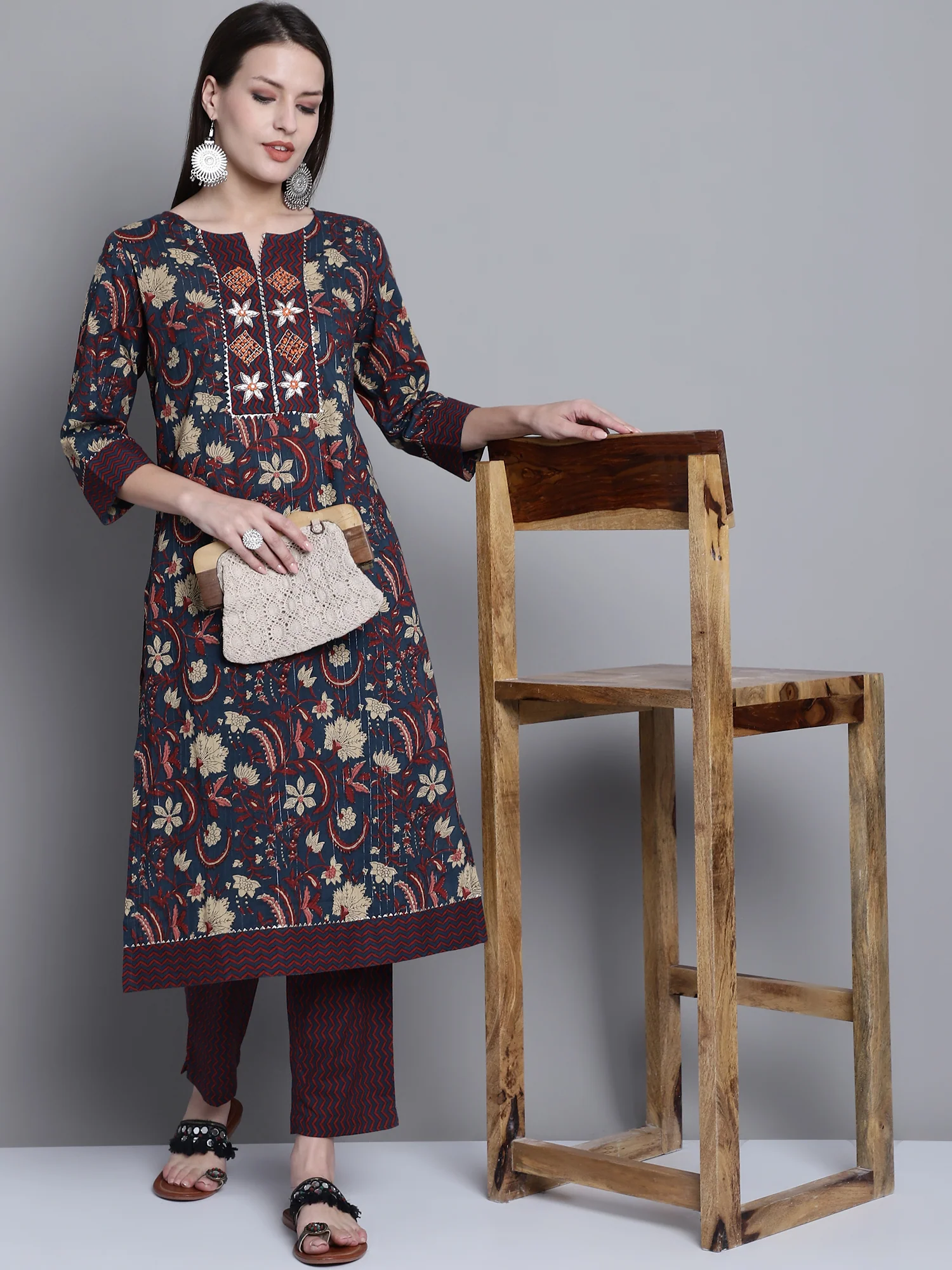 Women's Casual Navy Blue Printed & Embroidered Palazzo Set - Image 5