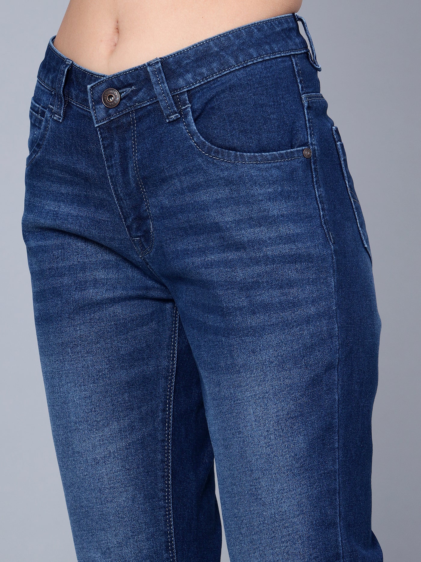 Women's Casual Slim Fit Dark Mercerised Blue Medium Fade Mid rise Jeans - Image 5