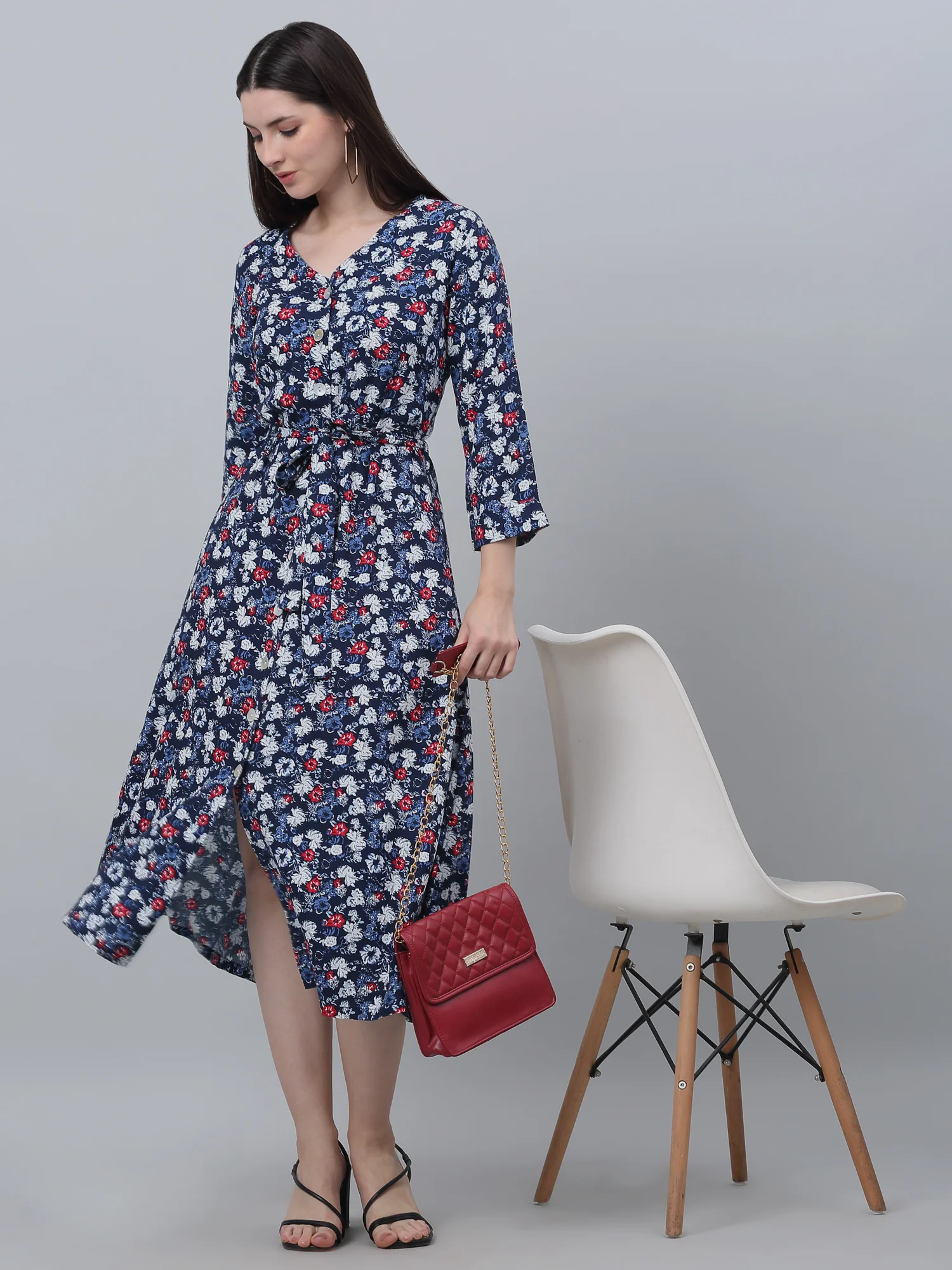 Women's Casual V neck Blue Floral Print Fit & Flared Dress - Image 6
