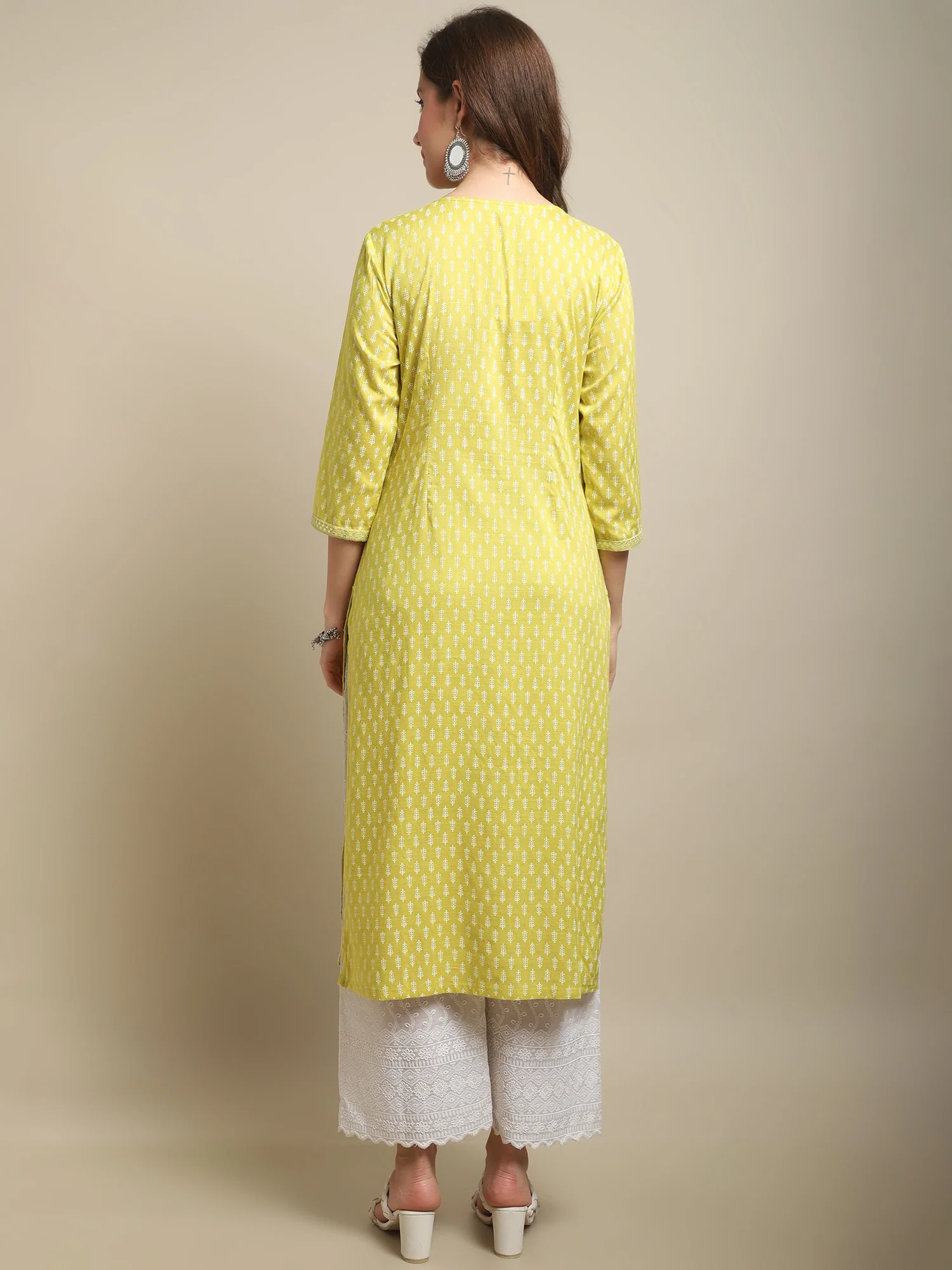 Women's Casual Round neck Green Printed & Embroidered Calf length Kurti - Image 2