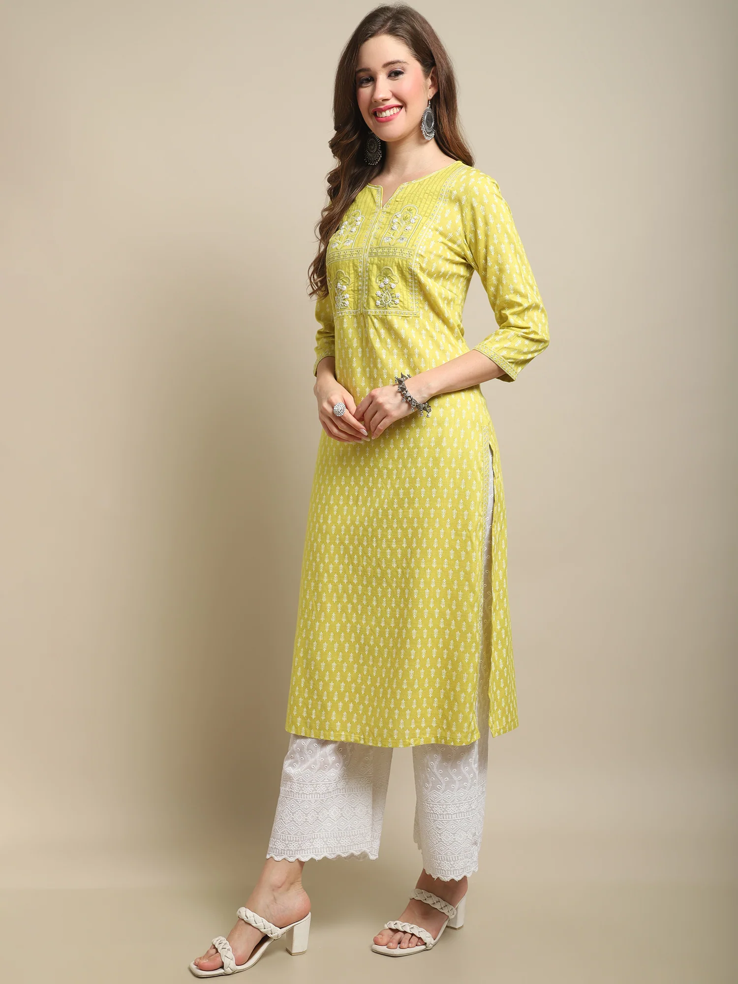 Women's Casual Round neck Green Printed & Embroidered Calf length Kurti - Image 3