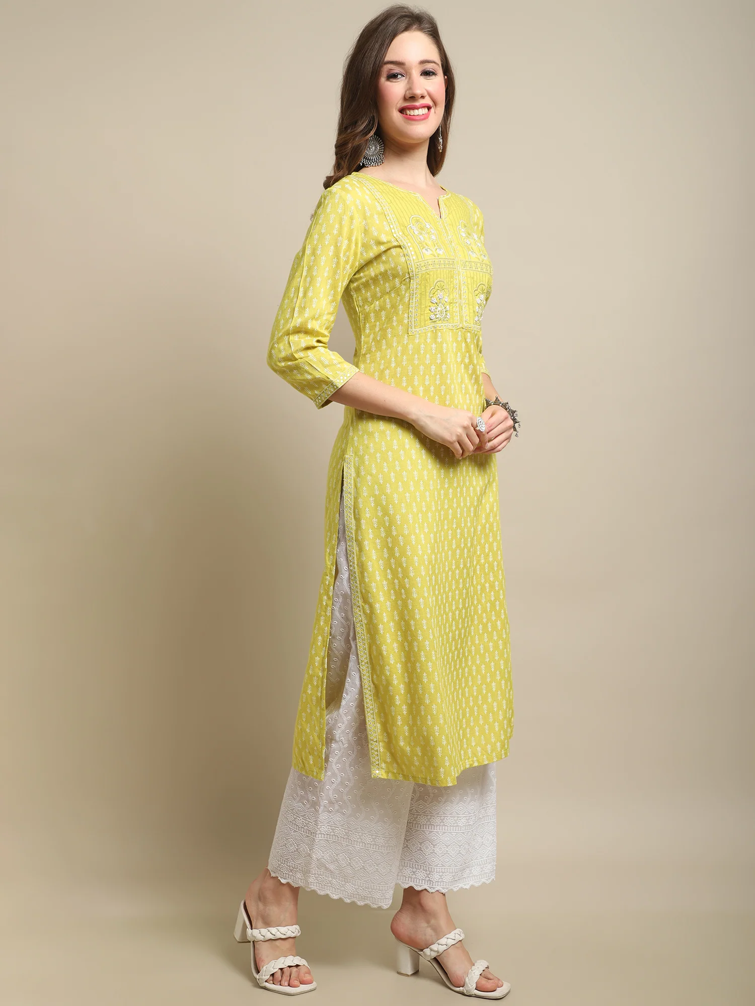 Women's Casual Round neck Green Printed & Embroidered Calf length Kurti - Image 4