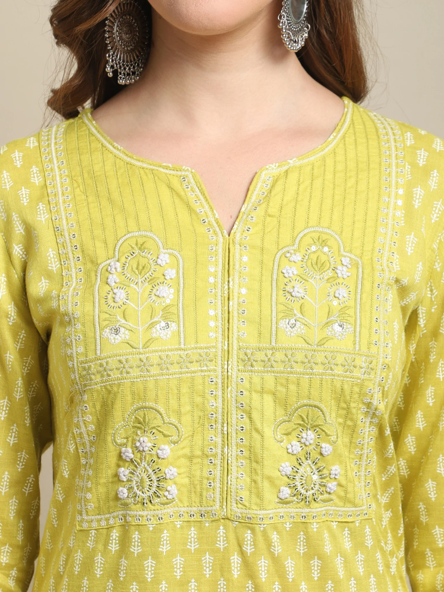 Women's Casual Round neck Green Printed & Embroidered Calf length Kurti - Image 6