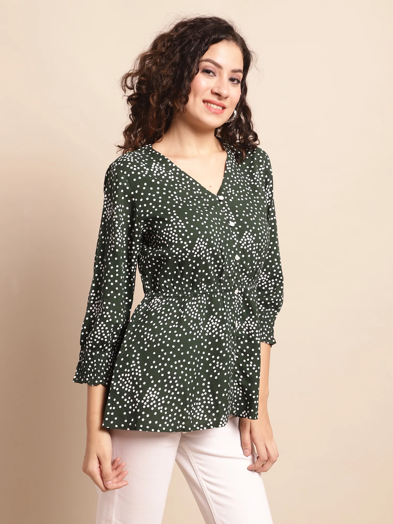 Women's Casual  Green Polka dot Print V neck Top - Image 3