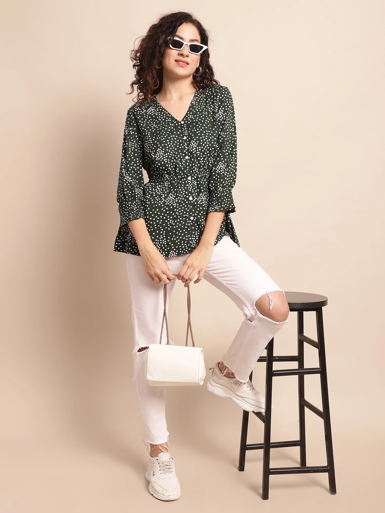 Women's Casual  Green Polka dot Print V neck Top - Image 6