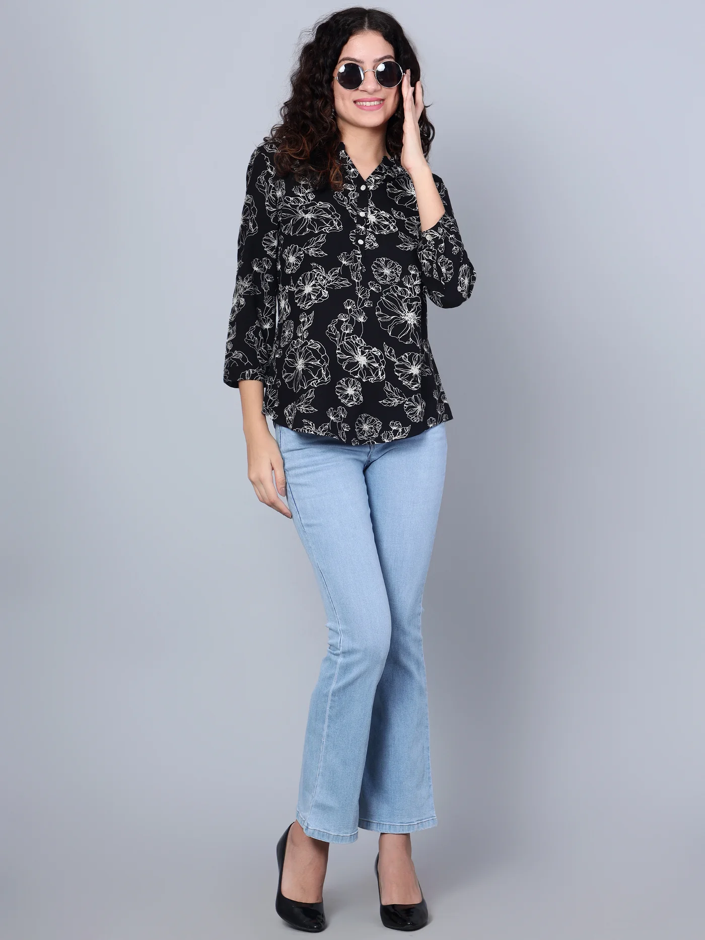 Women's Casual Slim Fit Light Mercerised Blue Heavy Fade Mid rise Jeans - Image 6