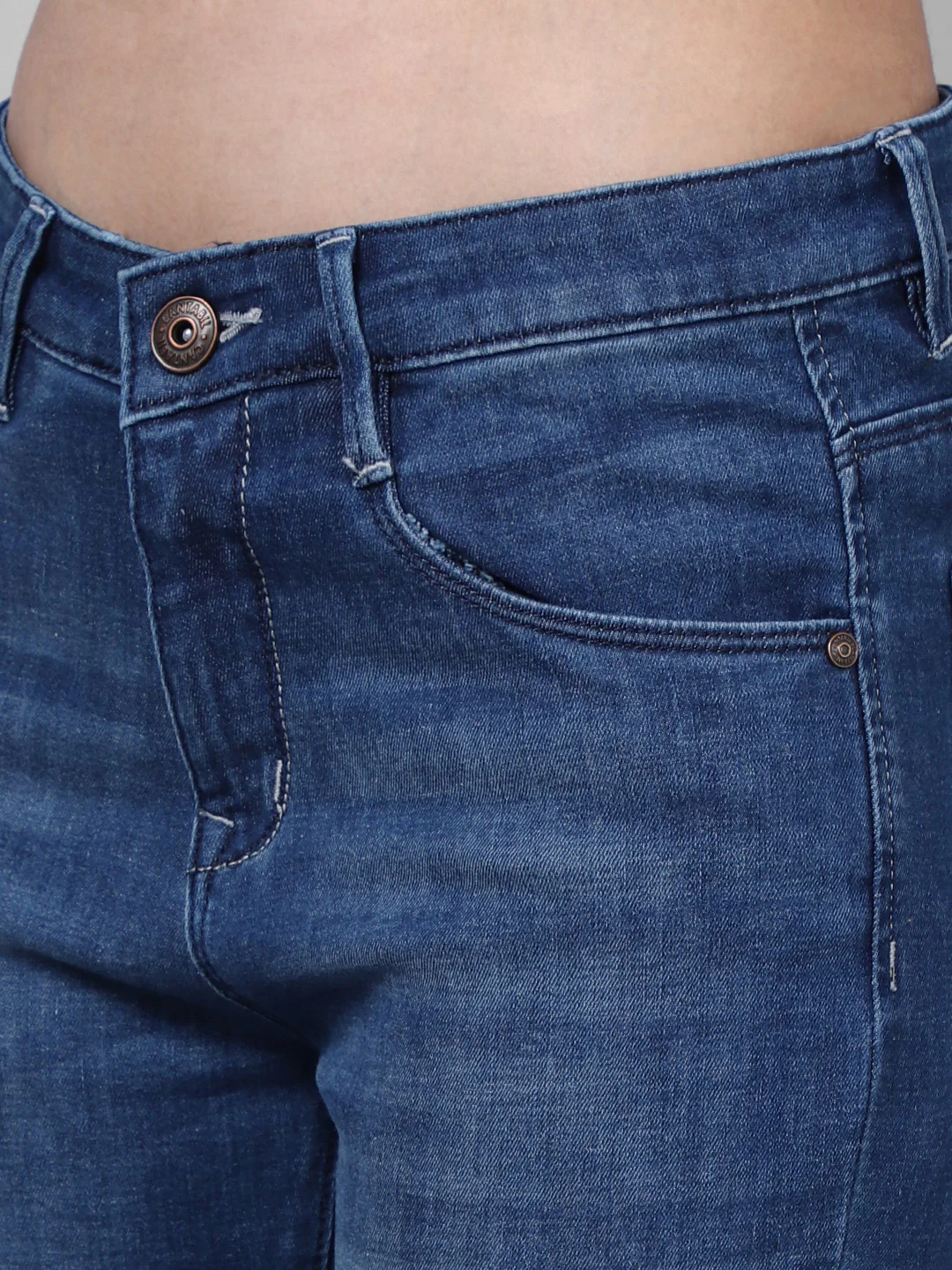 Women's Casual Skinny Fit Mercerised Blue Medium Fade Mid rise Jeans - Image 4