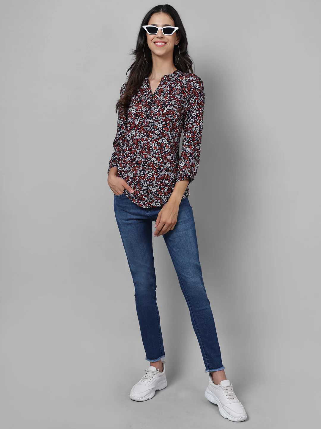 Women's Casual Skinny Fit Mercerised Blue Medium Fade Mid rise Jeans - Image 5