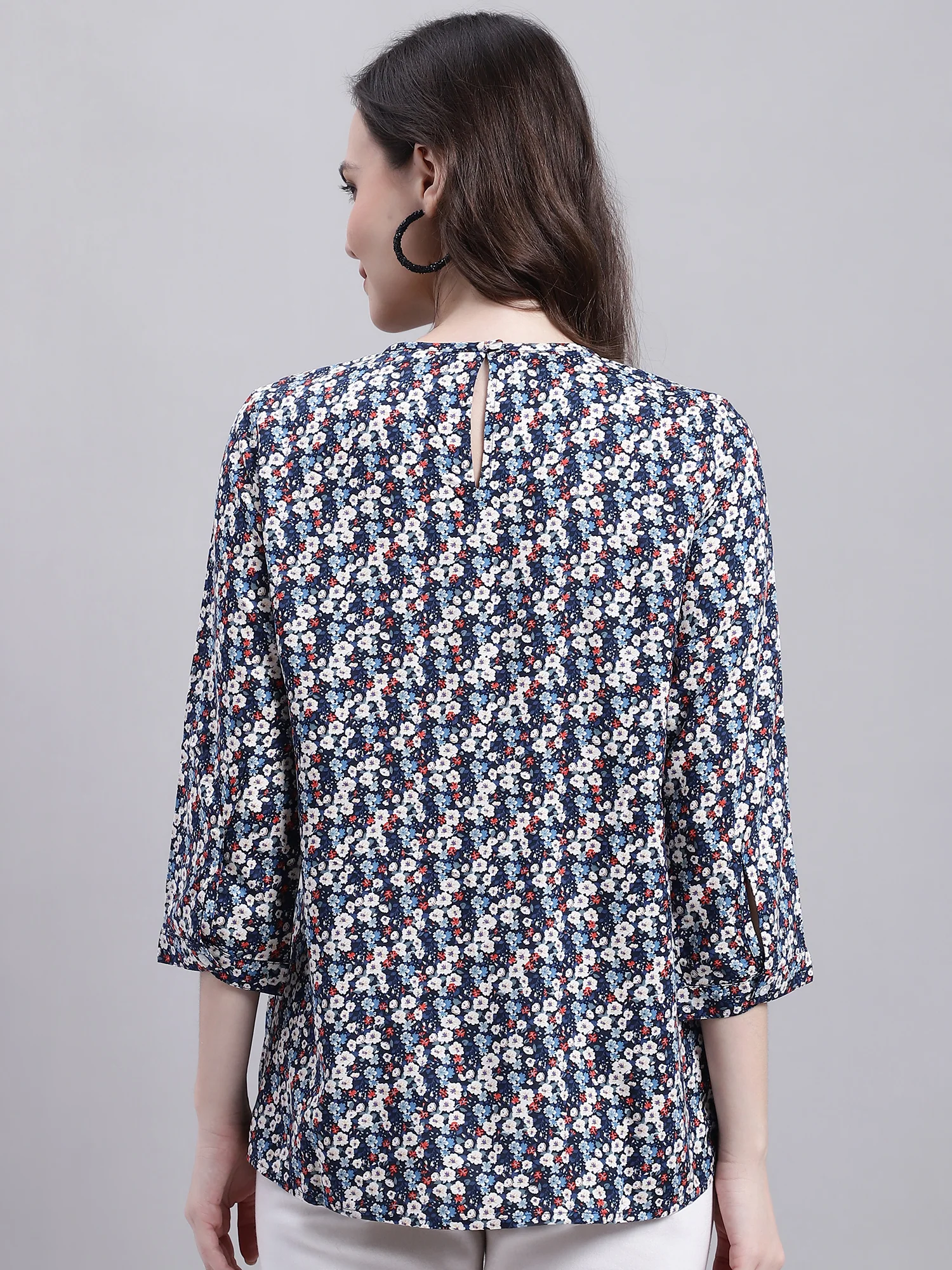 Women's Casual  Multi Color Floral Print Round neck Top - Image 2