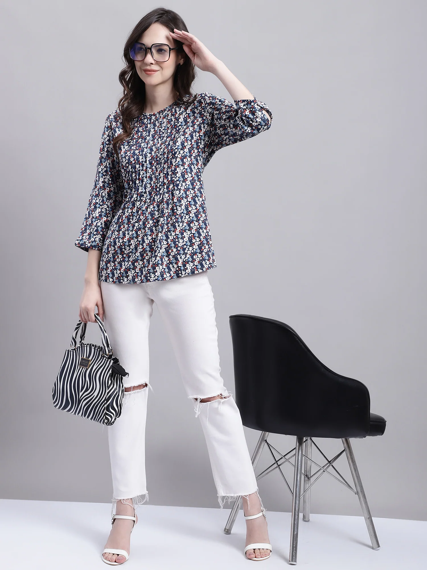 Women's Casual  Multi Color Floral Print Round neck Top - Image 5