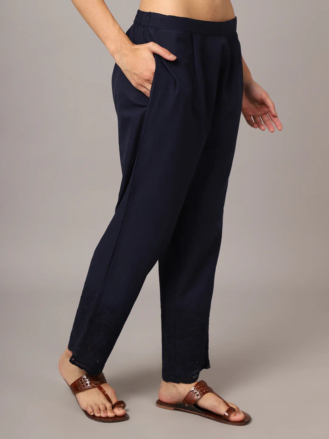 Women's Casual Regular Fit Navy Blue Pleated Front Mid rise Ethnic Pant - Image 3