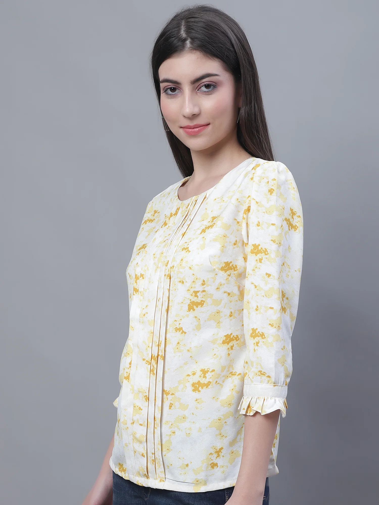 Women's Casual  Yellow Marble Print Round neck Top - Image 3